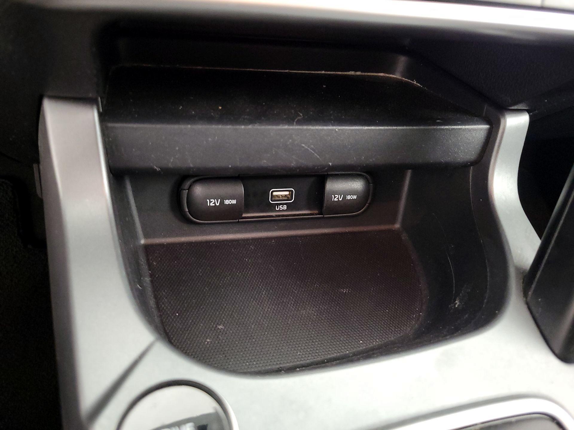 Thumbnail: 2021 Kia Seltos - 18