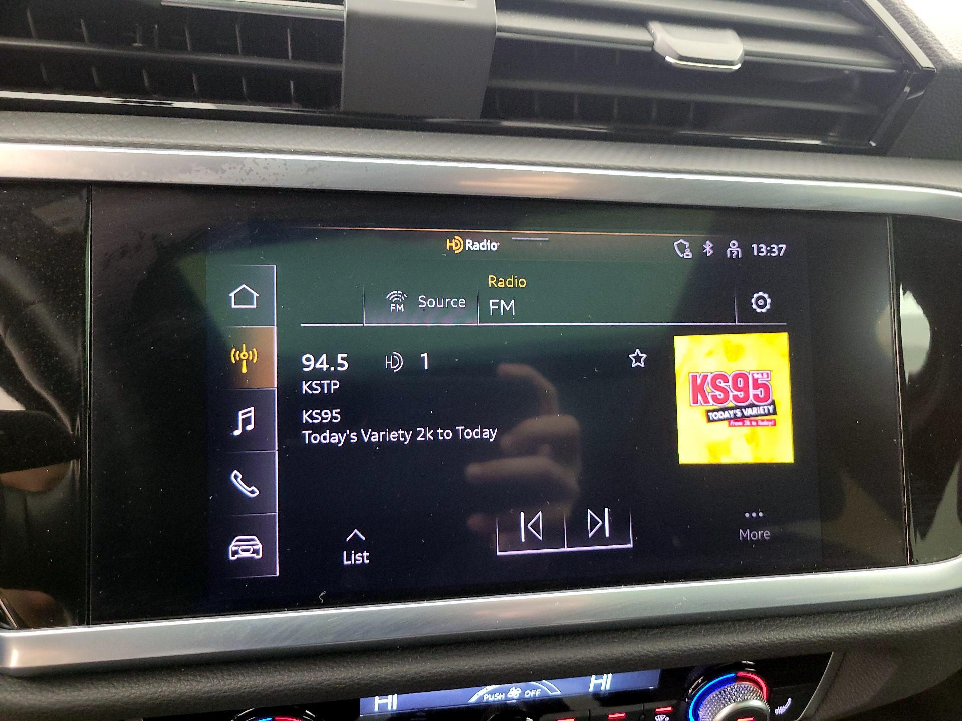 Thumbnail: 2022 Audi Q3 - 15