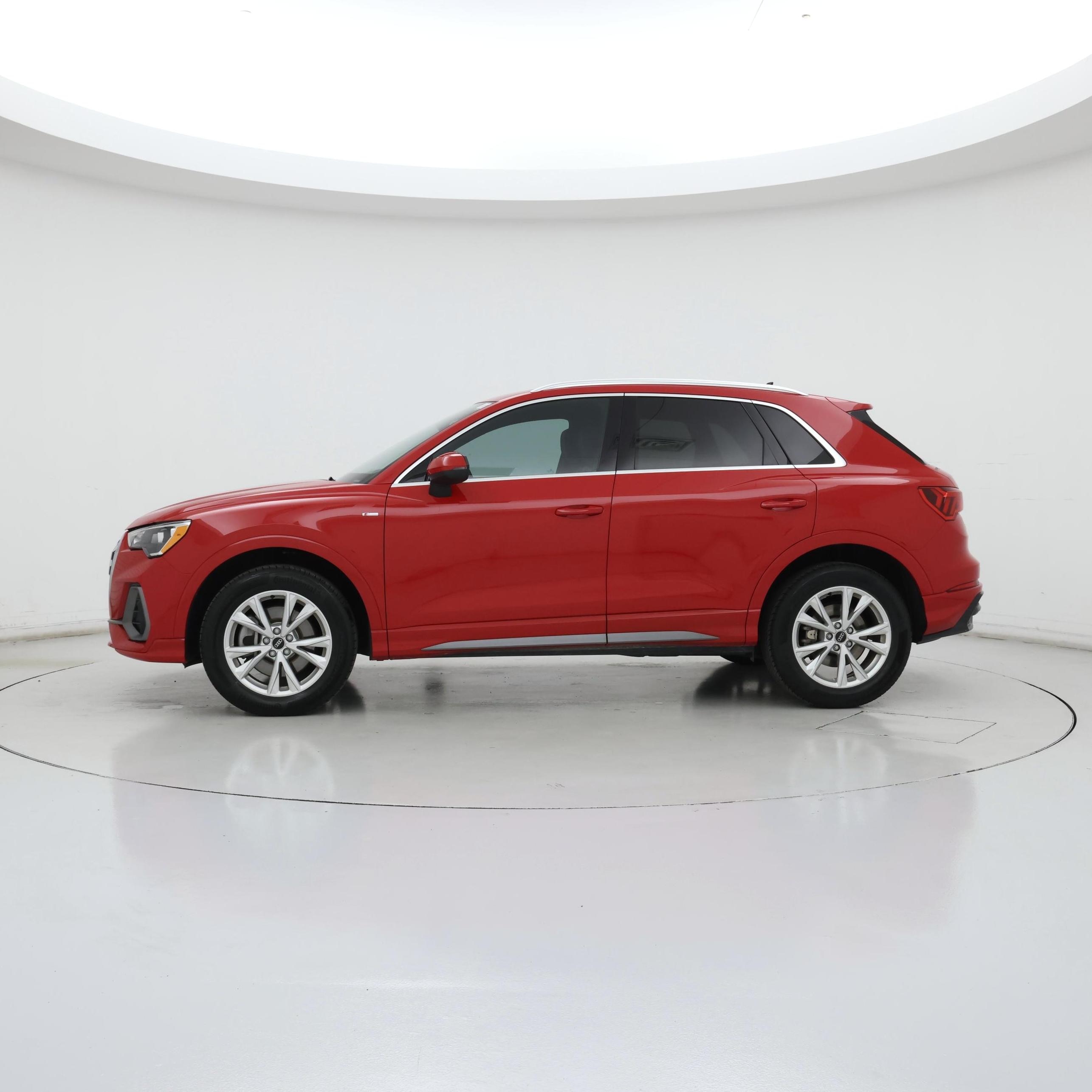Thumbnail: 2022 Audi Q3 - 3