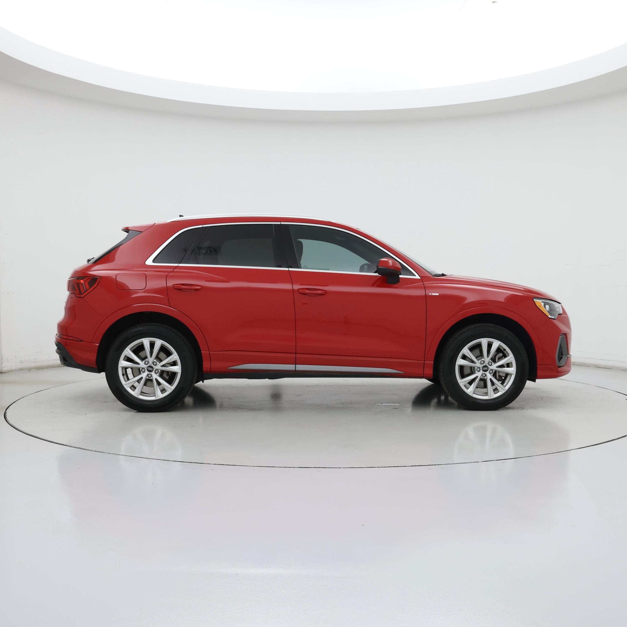 Thumbnail: 2022 Audi Q3 - 7