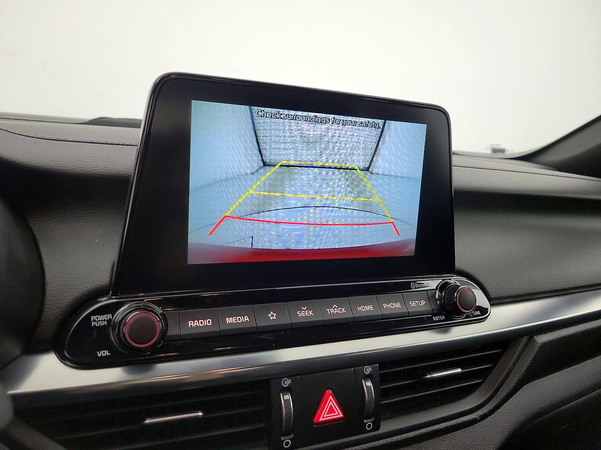 Thumbnail: 2020 Kia Forte - 14