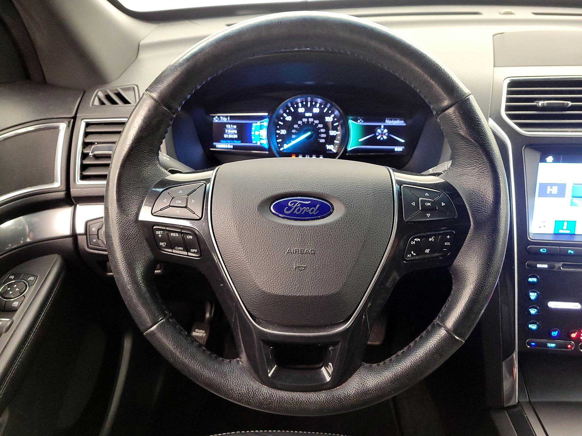 Thumbnail: 2017 Ford Explorer - 10