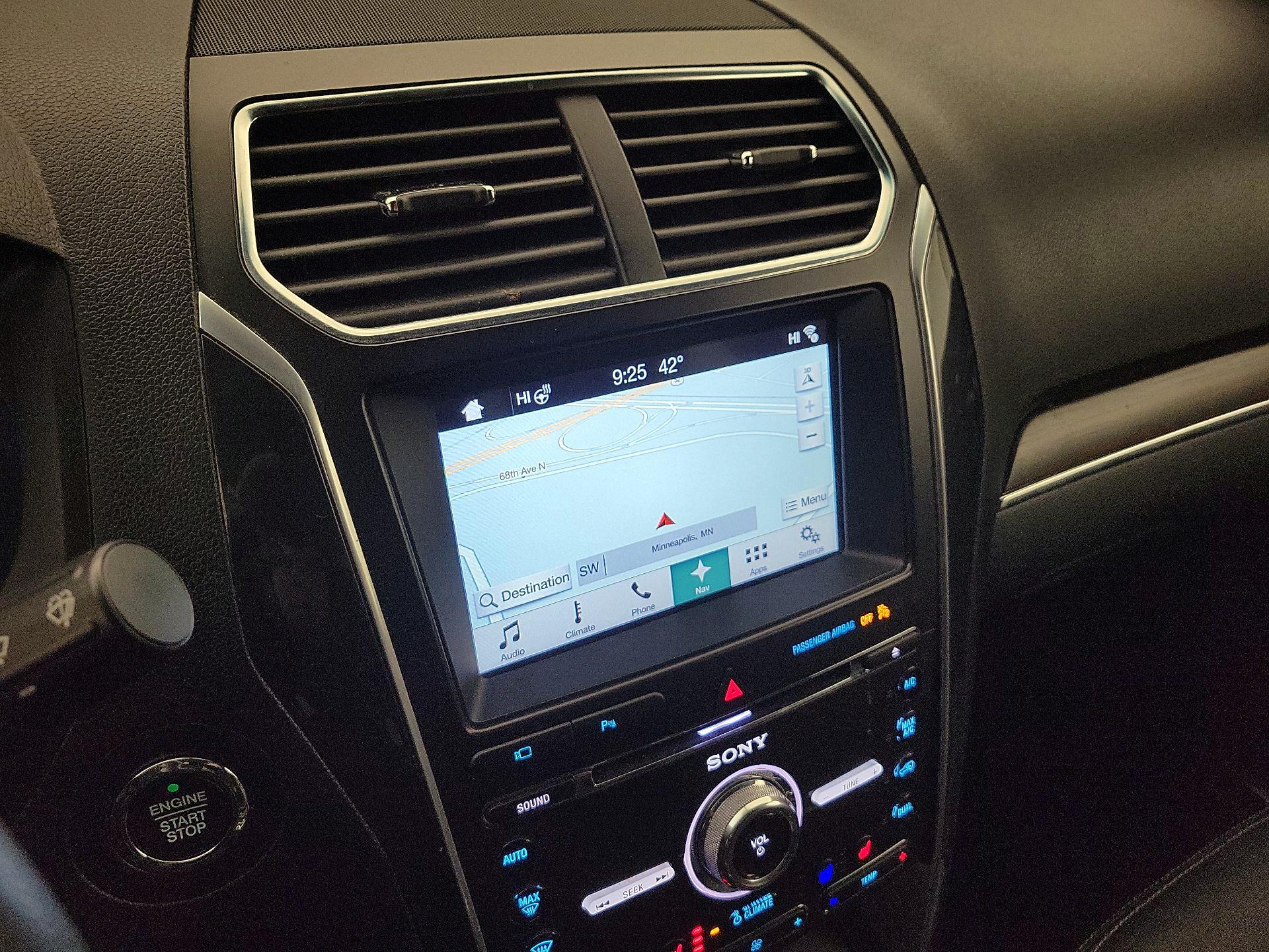 Thumbnail: 2017 Ford Explorer - 14