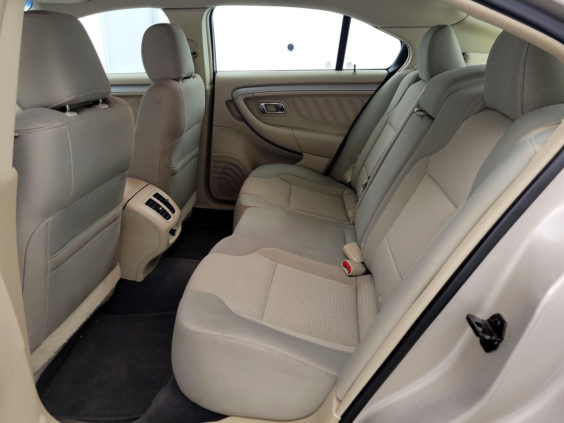 Thumbnail: 2018 Ford Taurus - 19