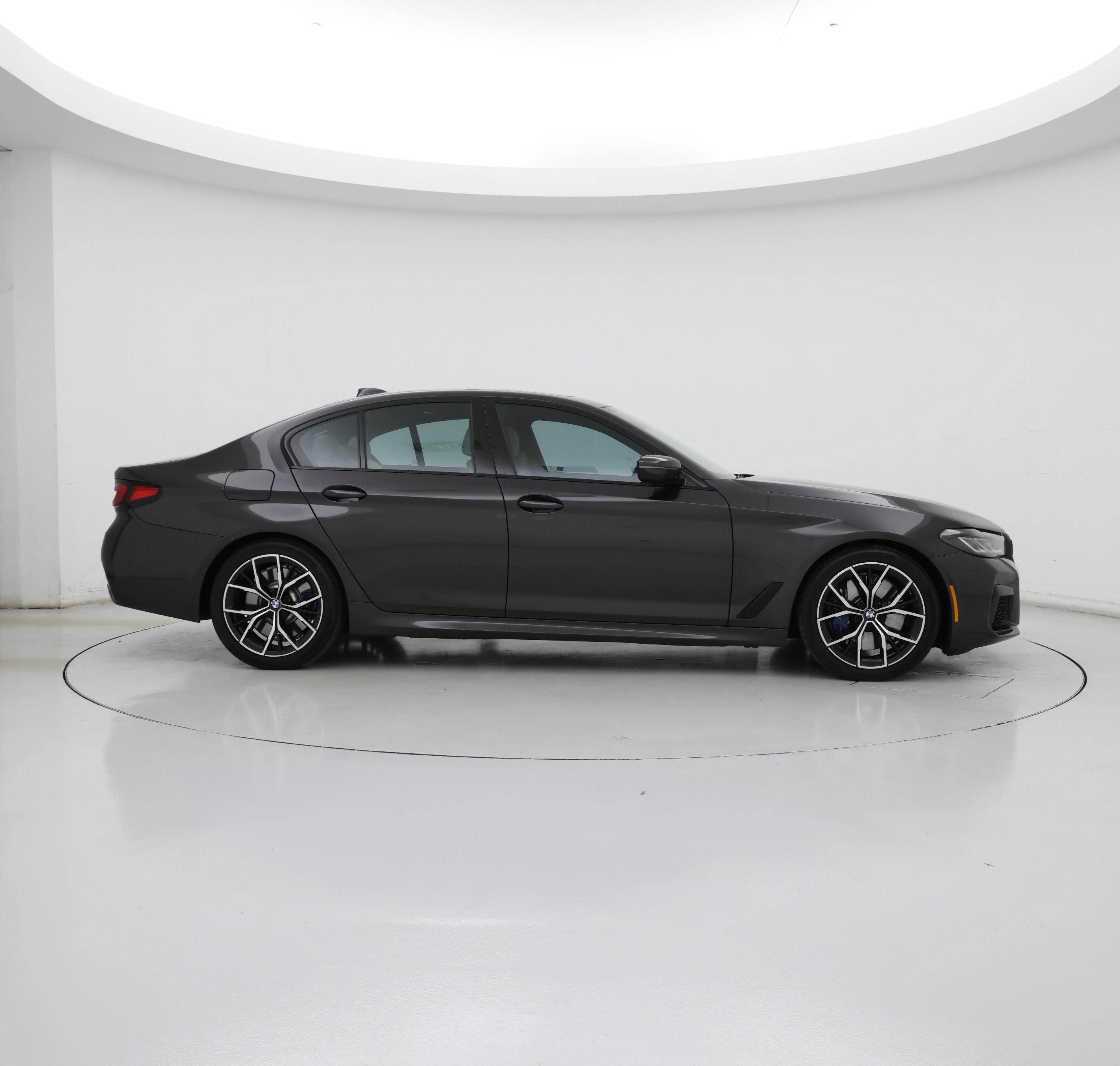 Thumbnail: 2021 BMW 5 Series - 7