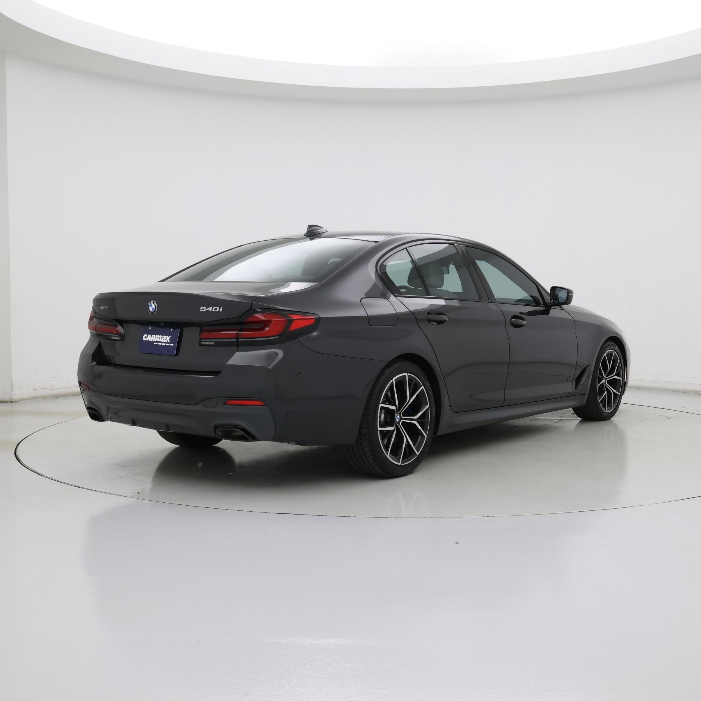 Thumbnail: 2021 BMW 5 Series - 8