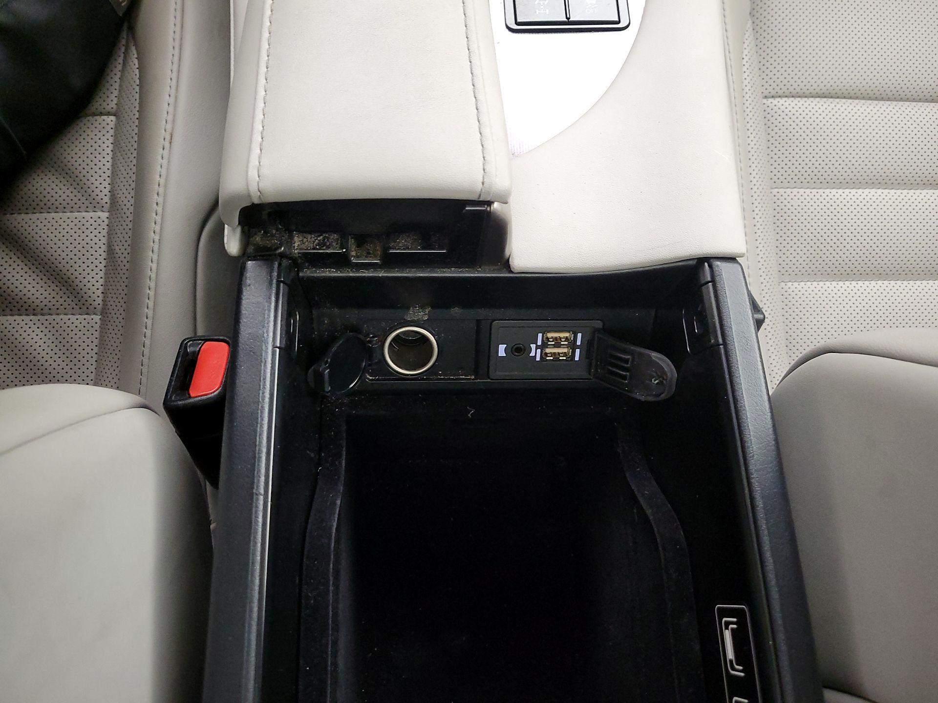 Thumbnail: 2018 Lexus RX - 19