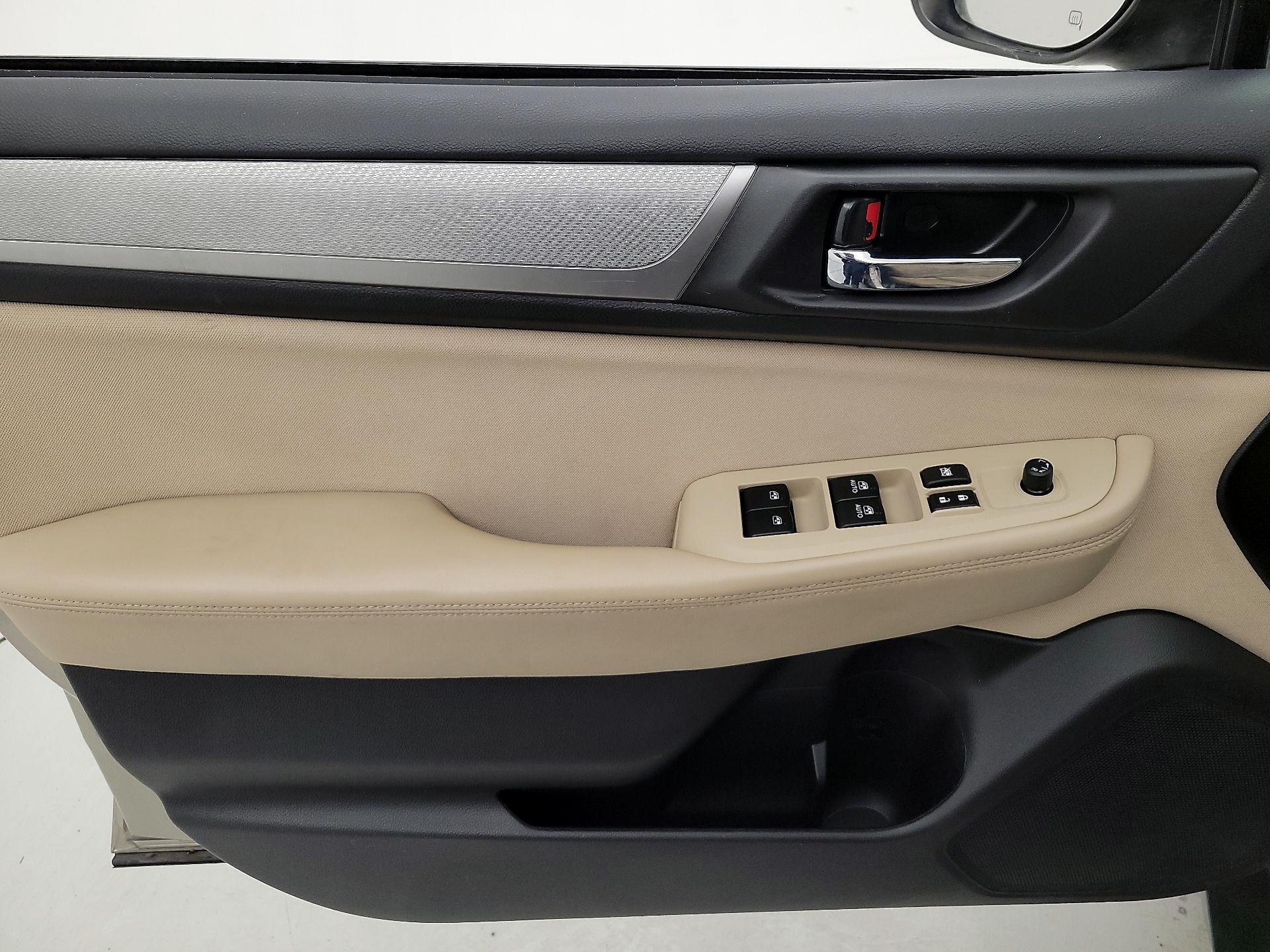 Thumbnail: 2018 Subaru Outback - 12