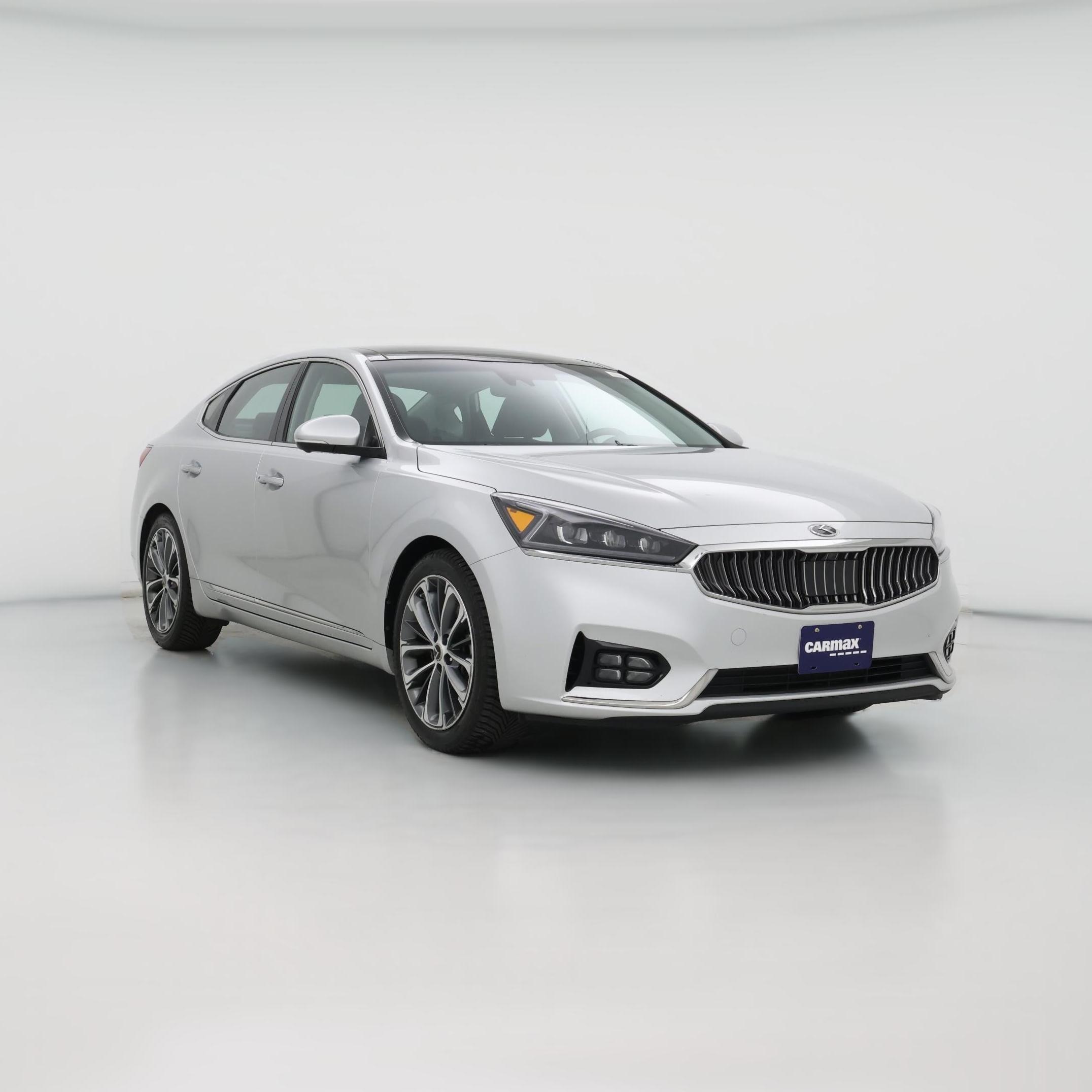 Thumbnail: 2017 Kia Cadenza - 1