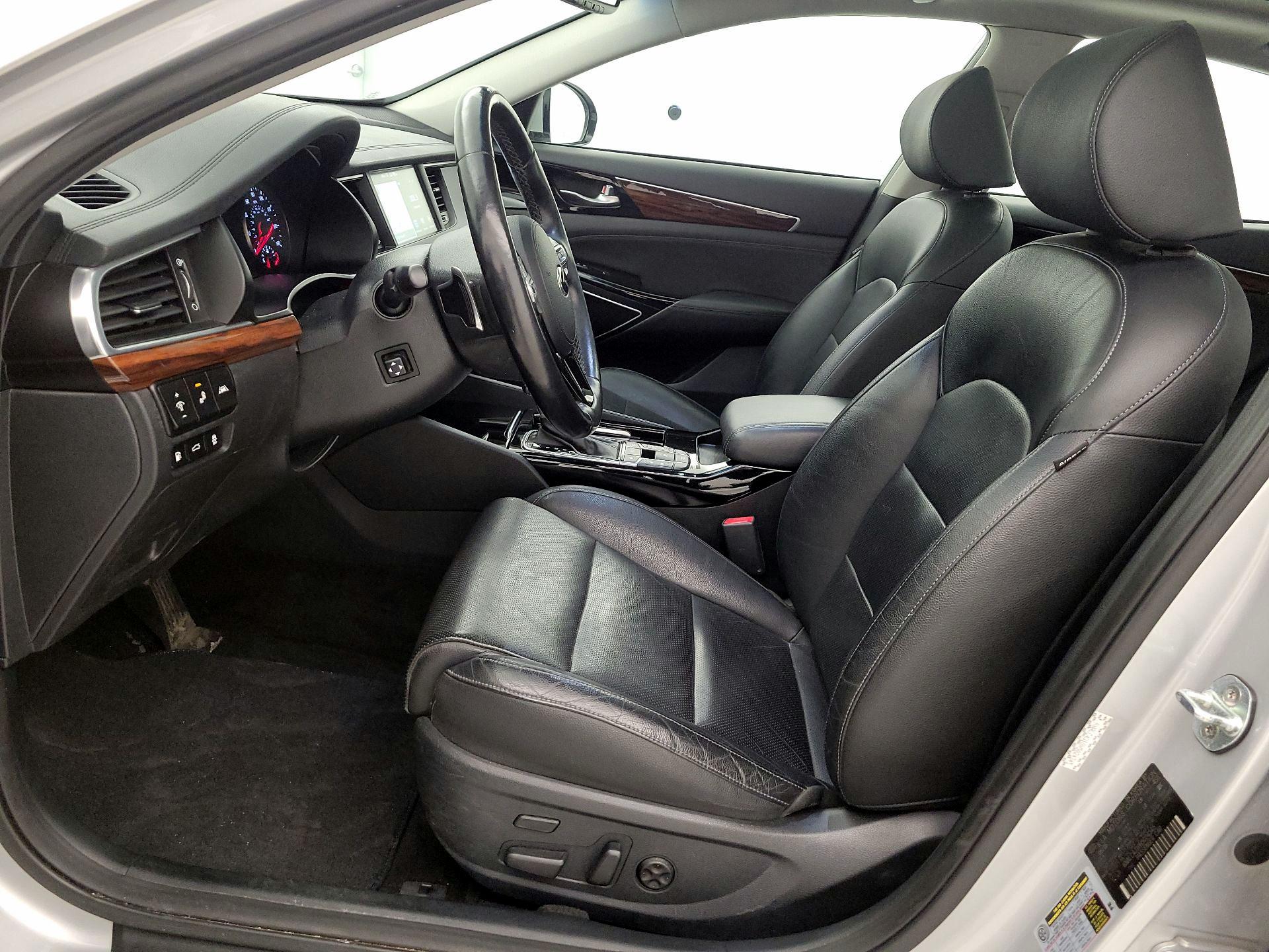 Thumbnail: 2017 Kia Cadenza - 11