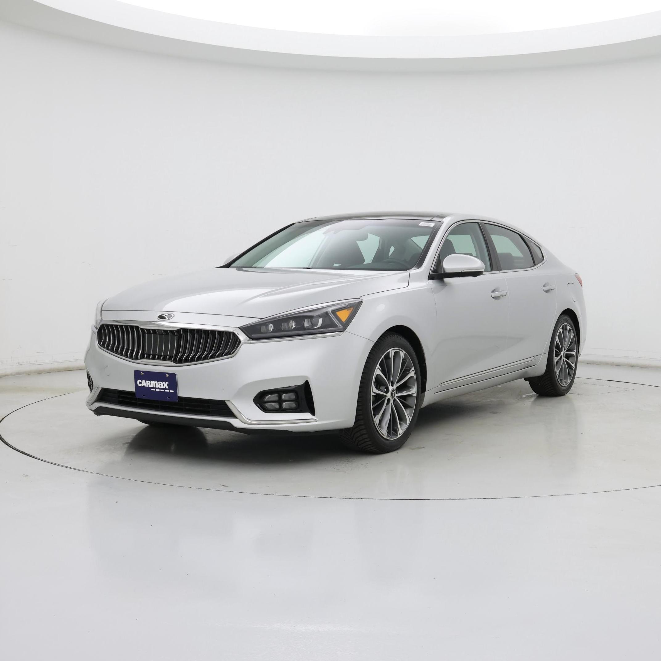 Thumbnail: 2017 Kia Cadenza - 4