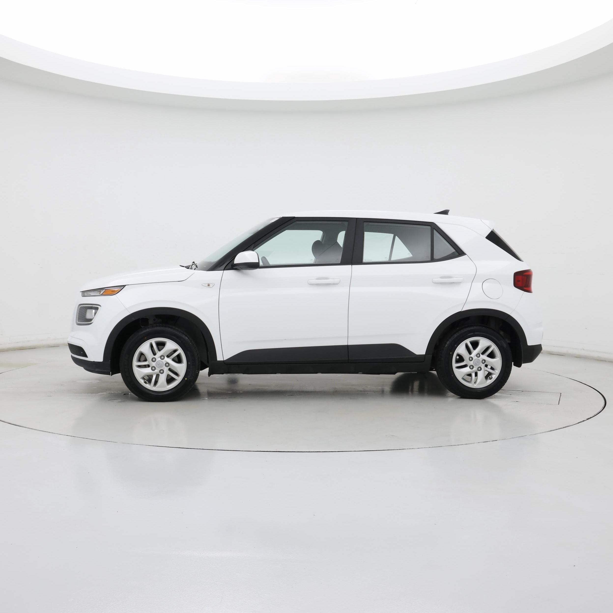 Thumbnail: 2022 Hyundai Venue - 3