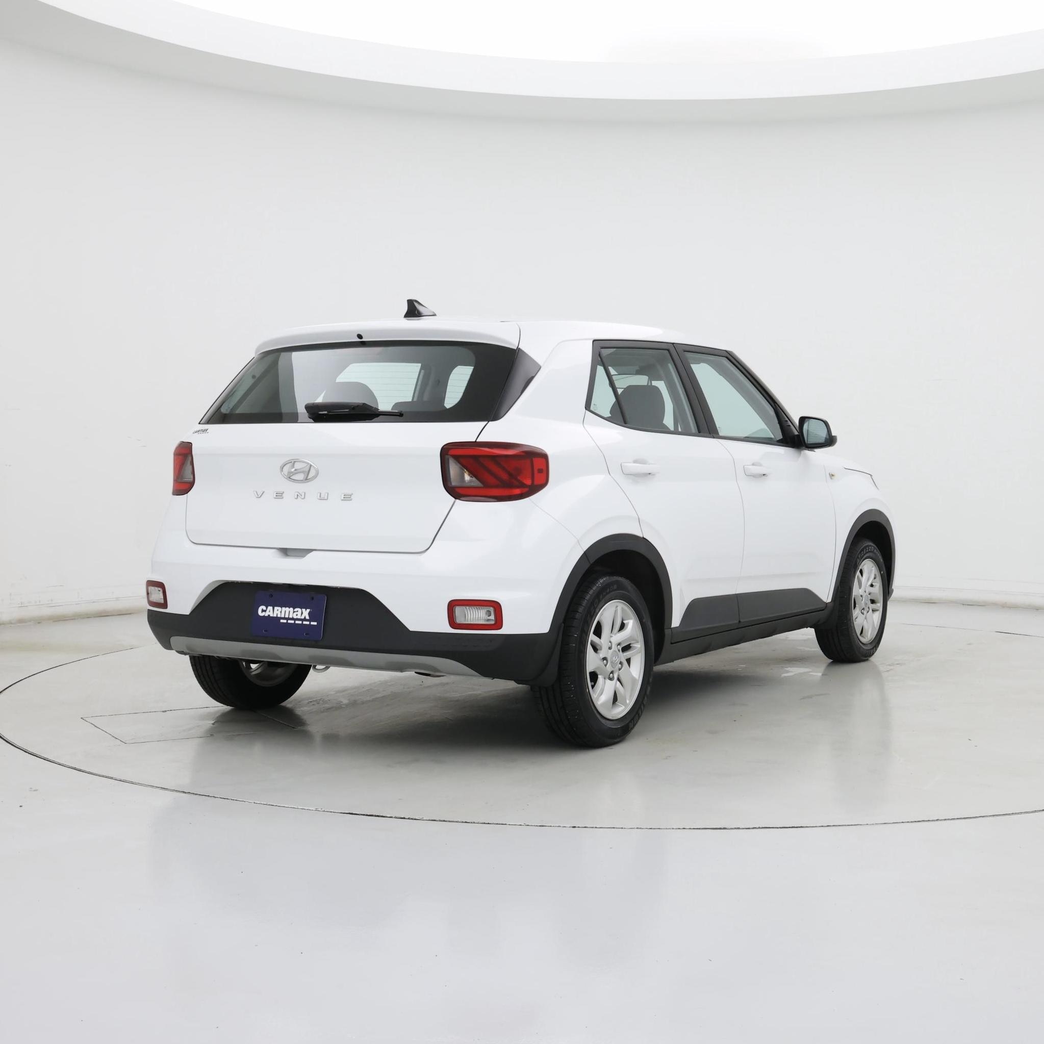 Thumbnail: 2022 Hyundai Venue - 8