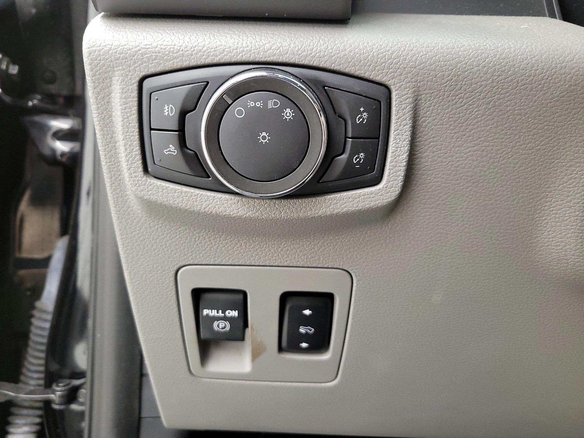 Thumbnail: 2020 Ford F-150 - 13