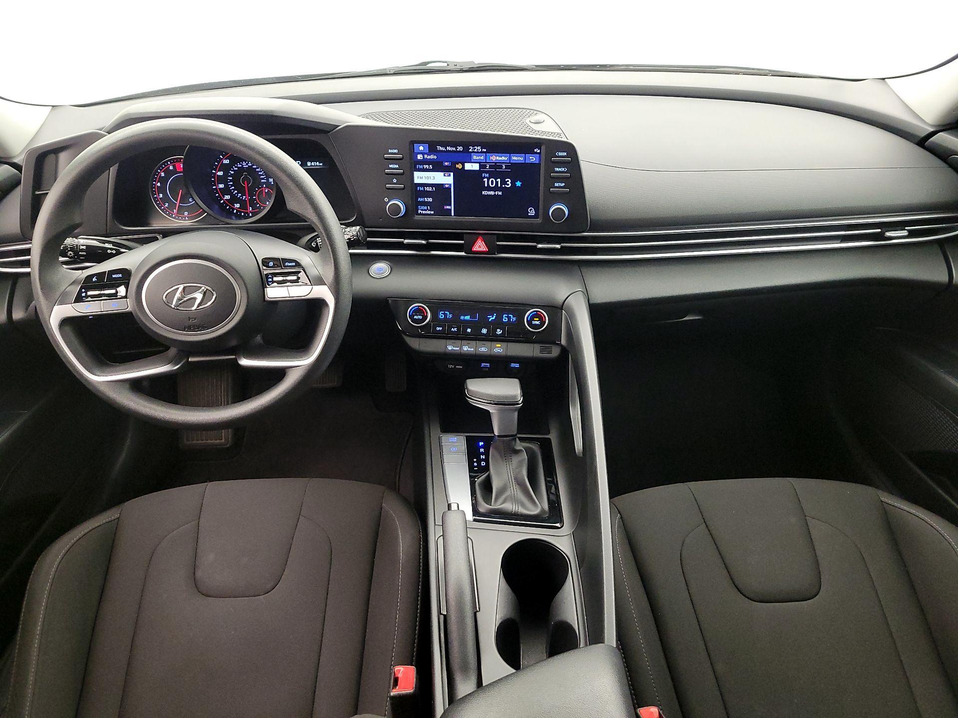 Thumbnail: 2023 Hyundai Elantra - 9