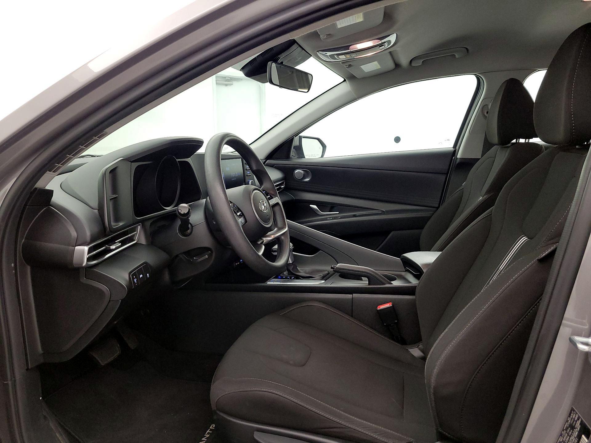 Thumbnail: 2023 Hyundai Elantra - 11