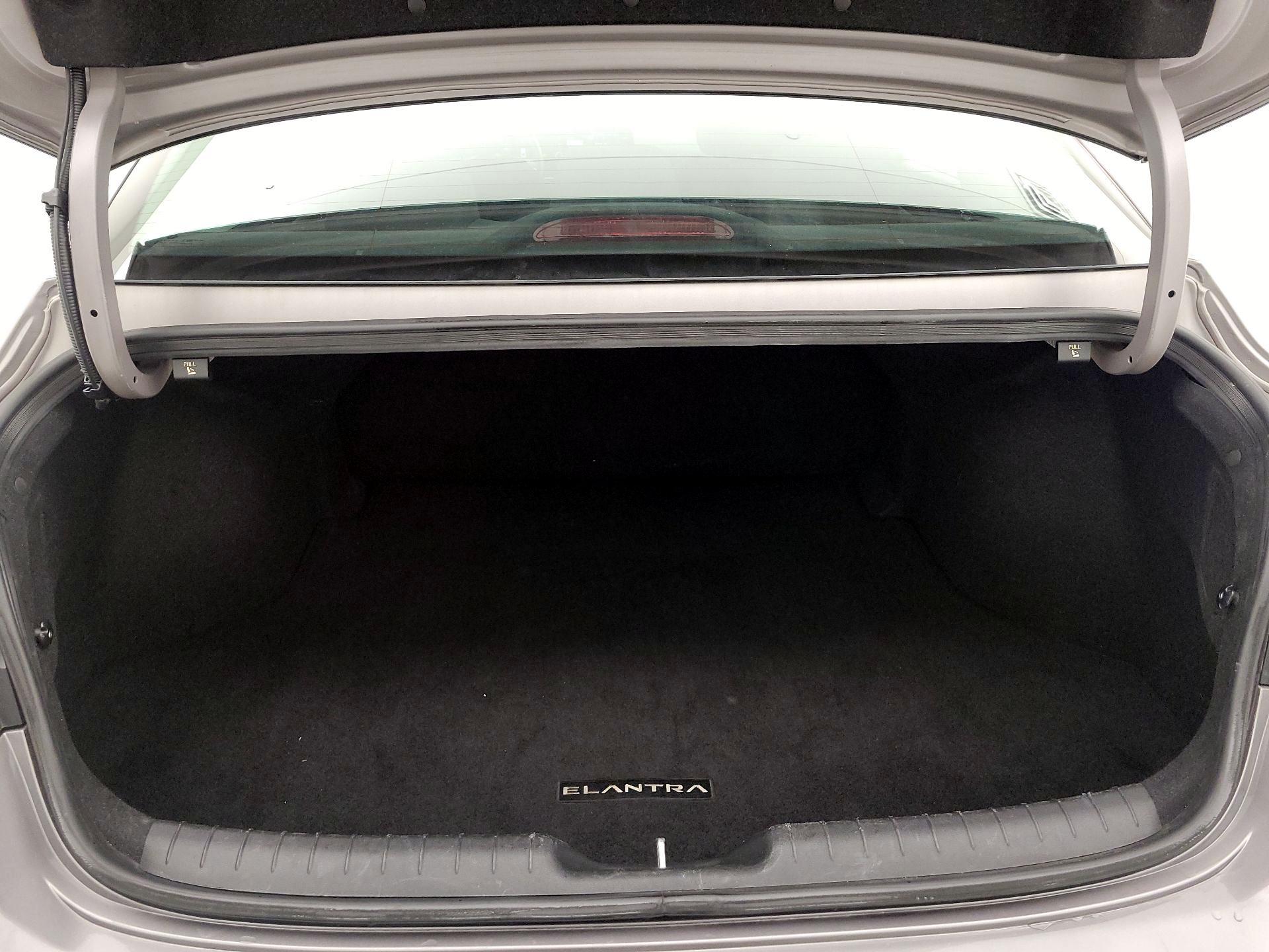 Thumbnail: 2023 Hyundai Elantra - 20