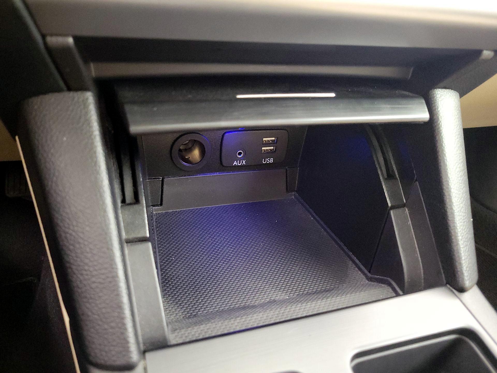 Thumbnail: 2016 Subaru Legacy - 19