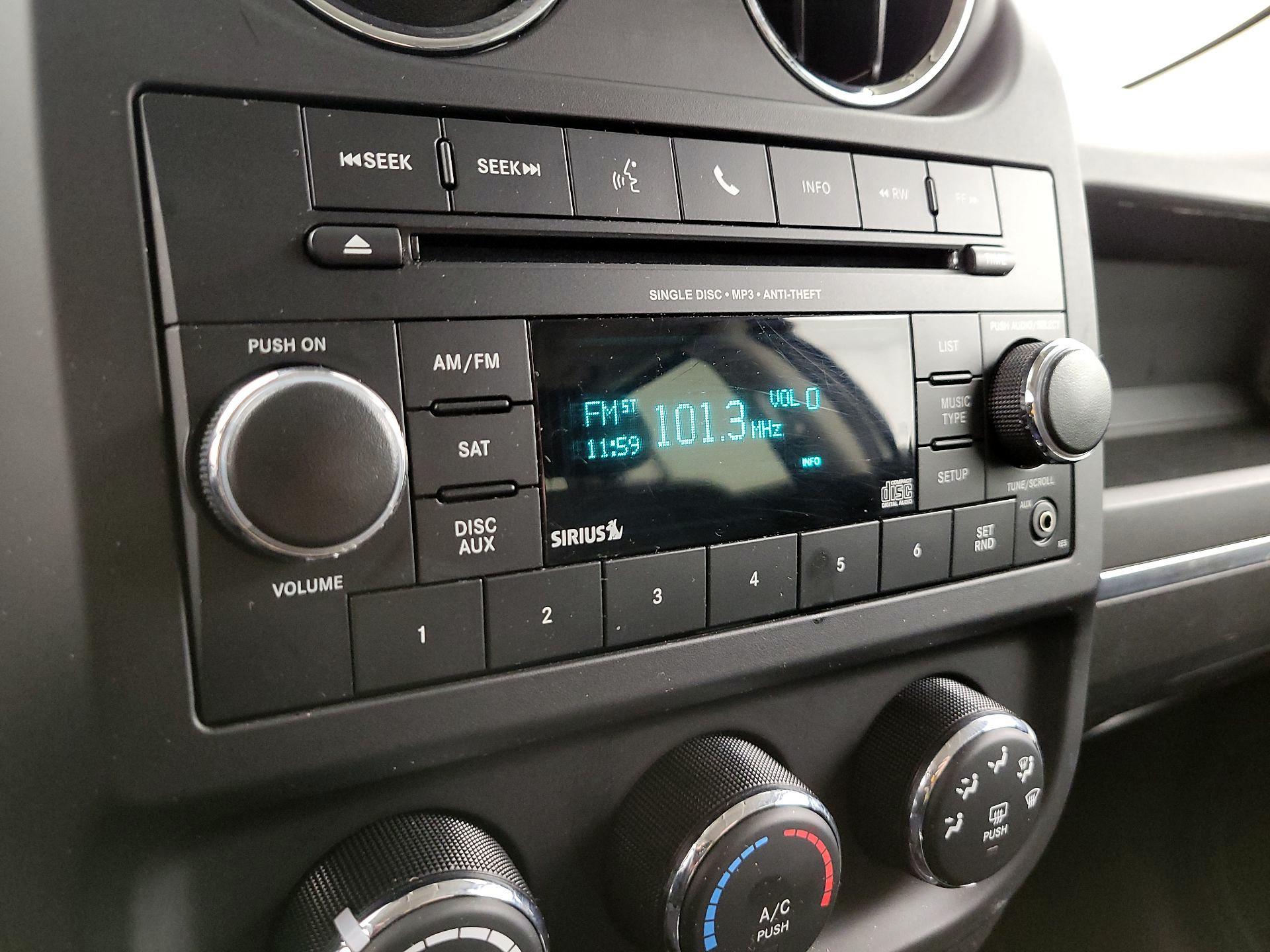 Thumbnail: 2014 Jeep Patriot - 13