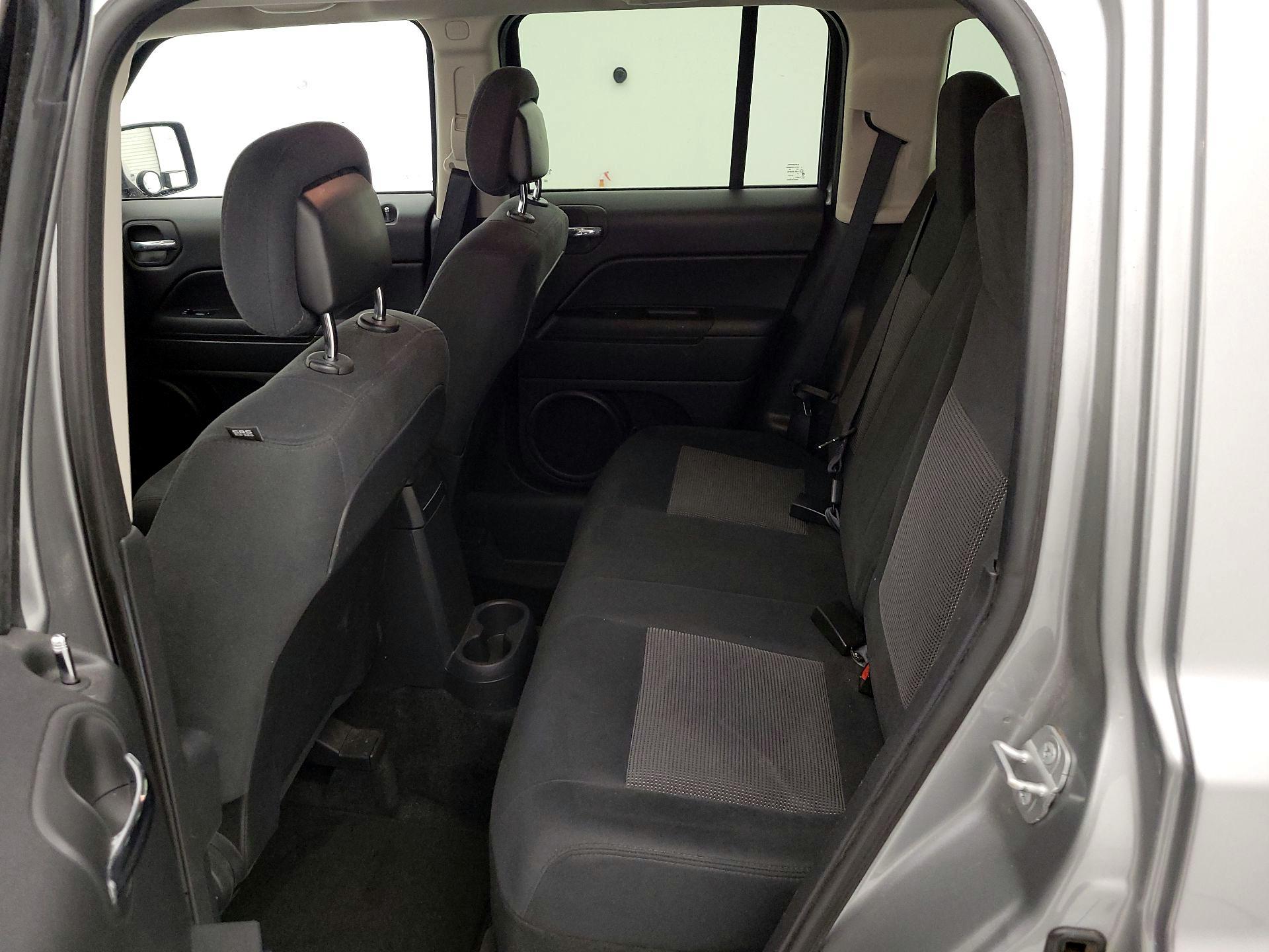 Thumbnail: 2014 Jeep Patriot - 17