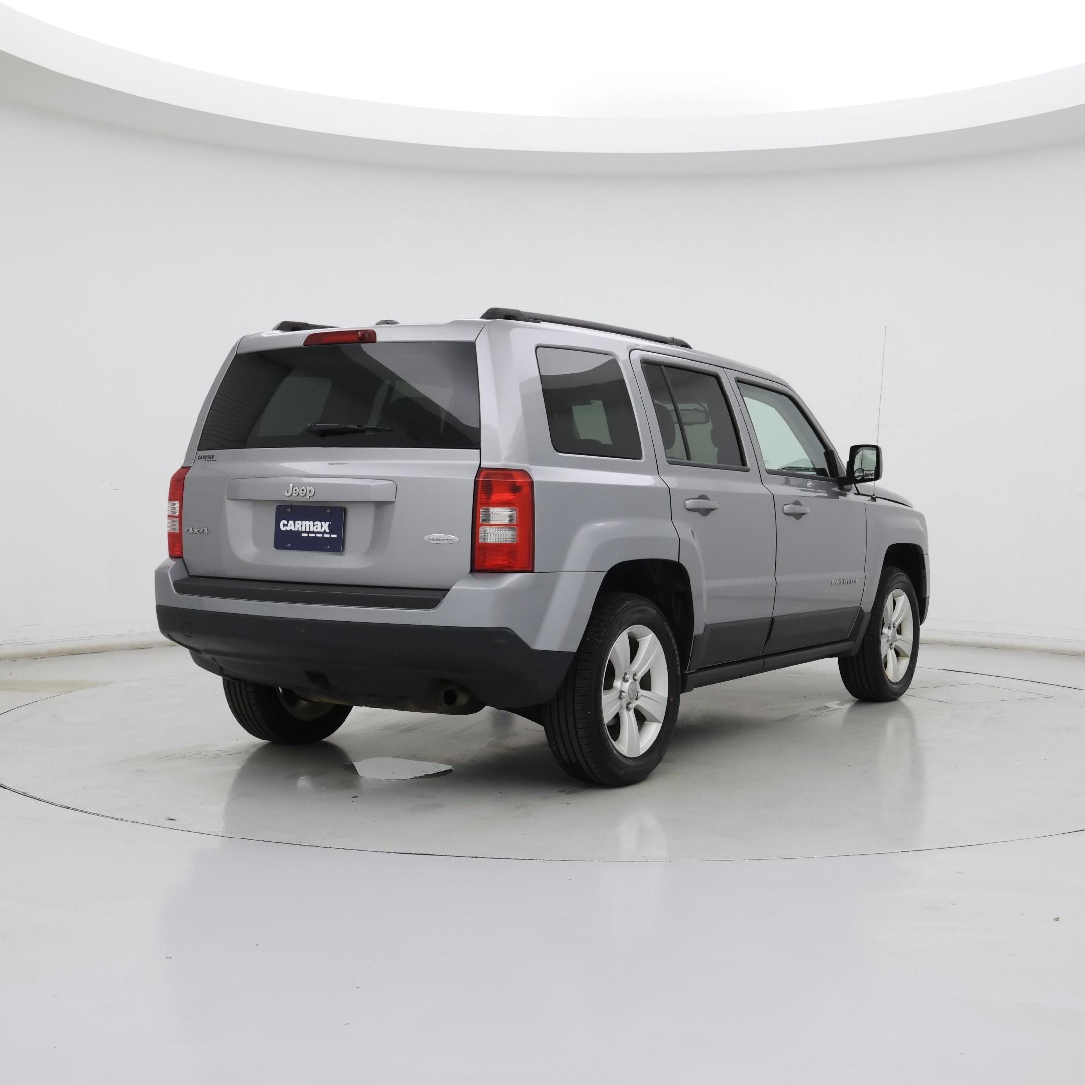 Thumbnail: 2014 Jeep Patriot - 8