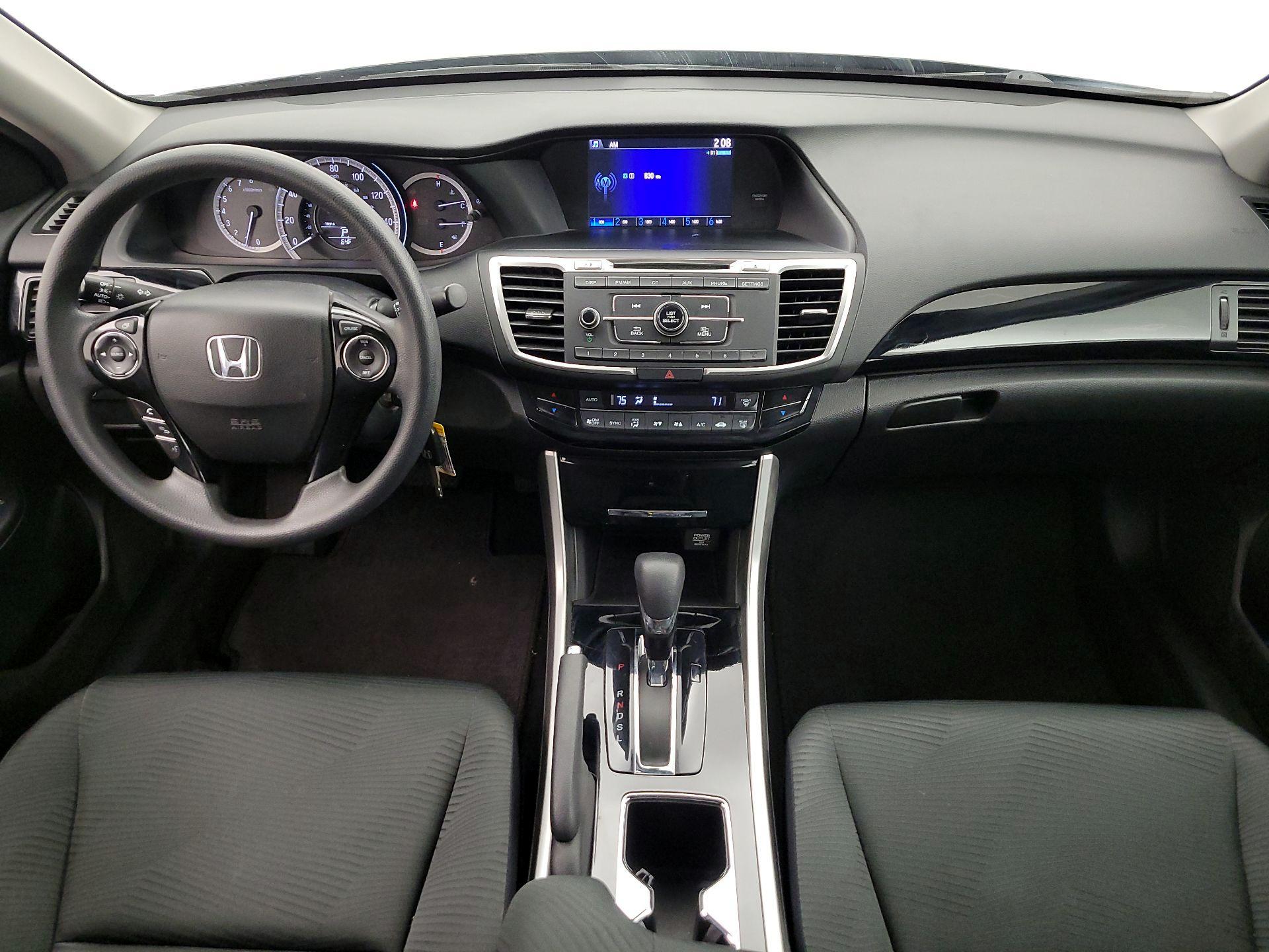 Thumbnail: 2016 Honda Accord - 9