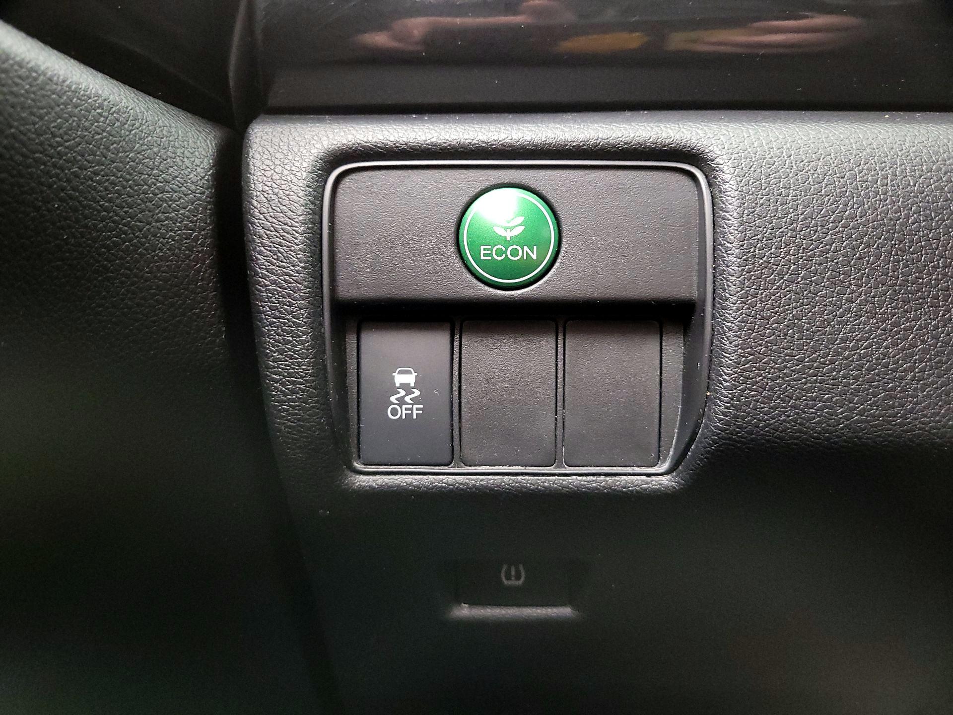 Thumbnail: 2016 Honda Accord - 13