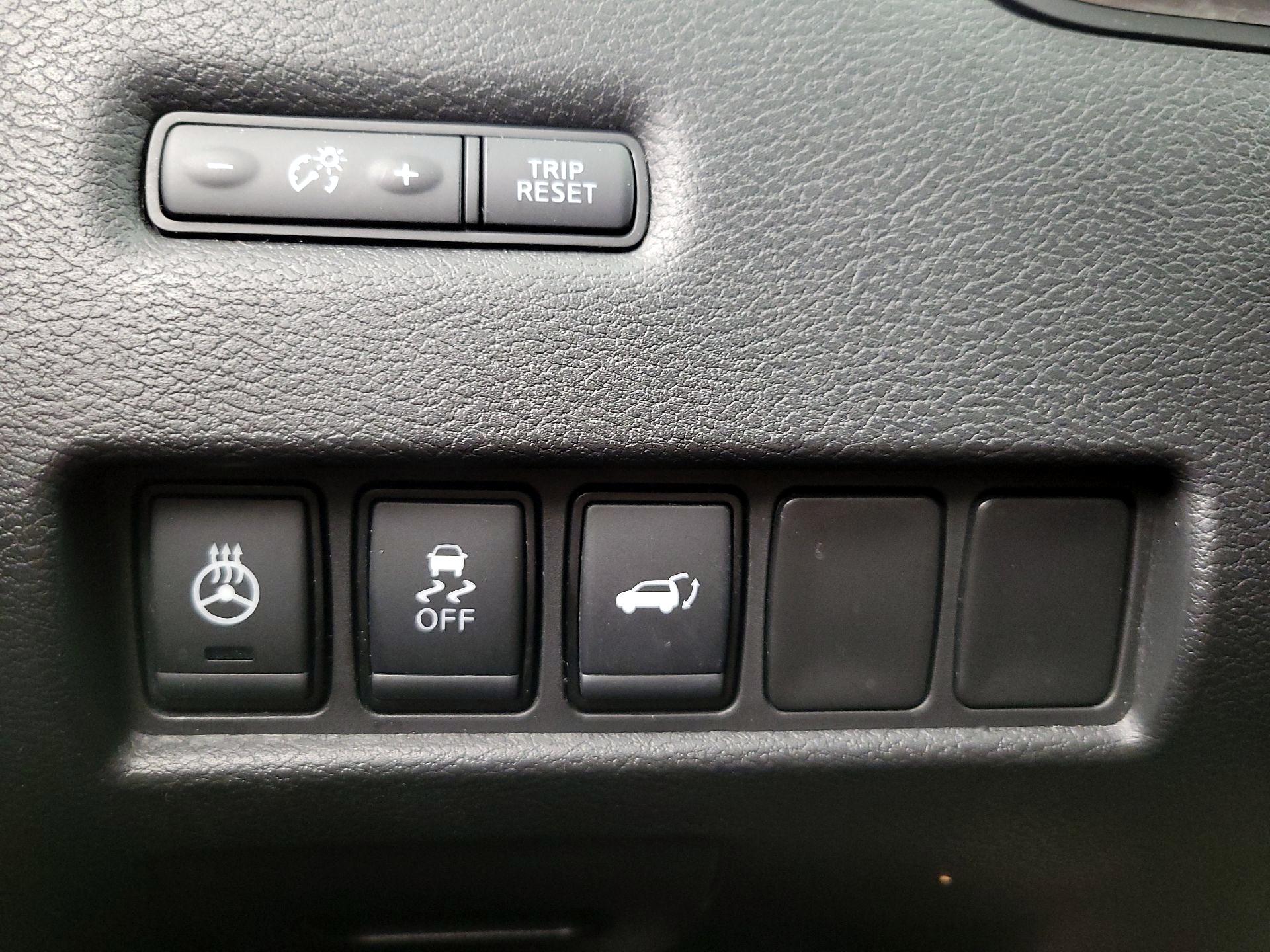 Thumbnail: 2018 Nissan Murano - 13