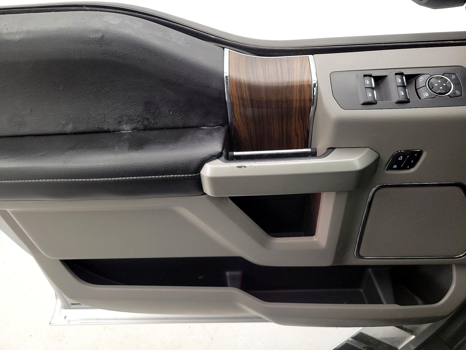 Thumbnail: 2017 Ford F-150 - 12