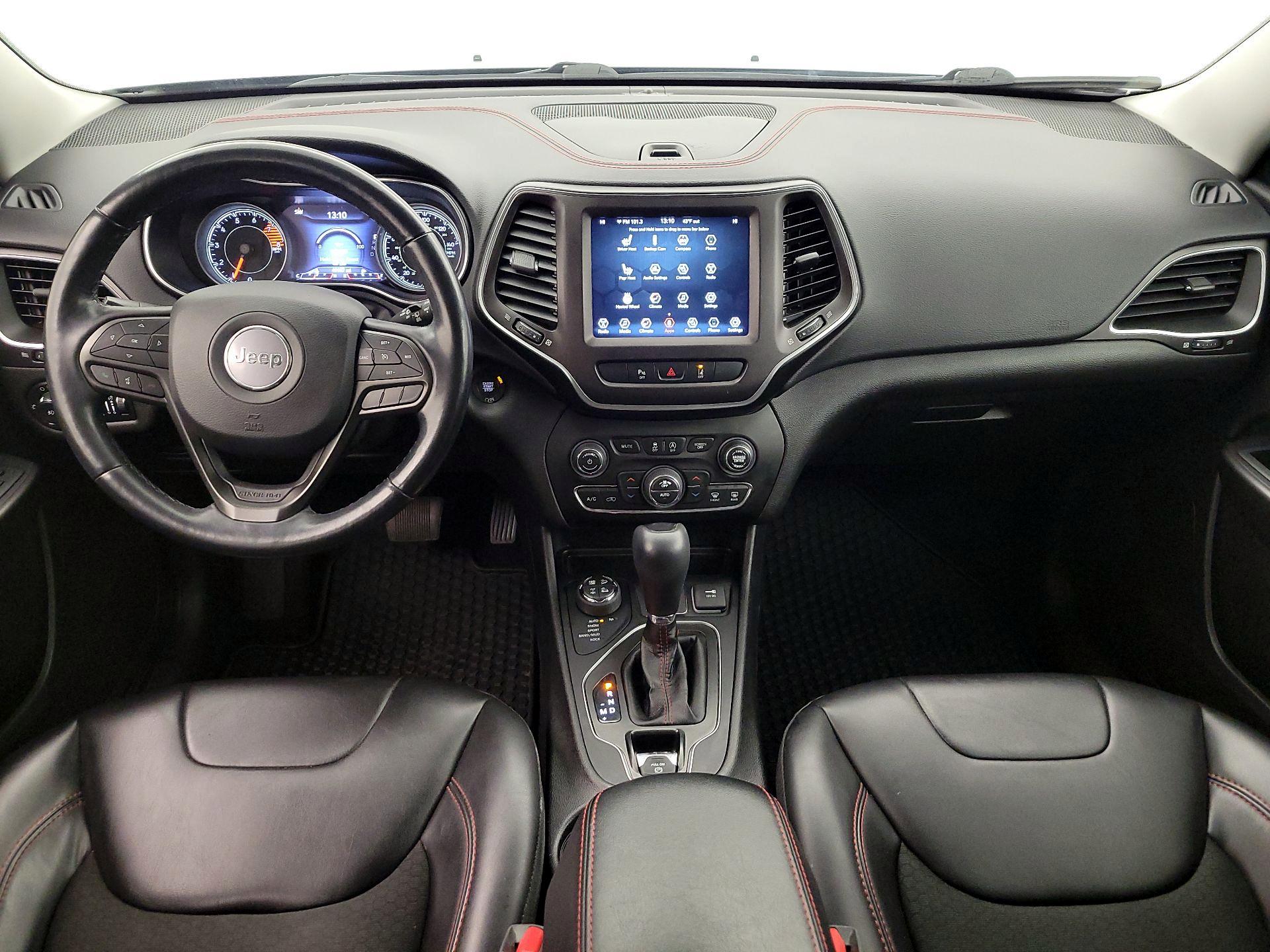 Thumbnail: 2021 Jeep Cherokee - 9