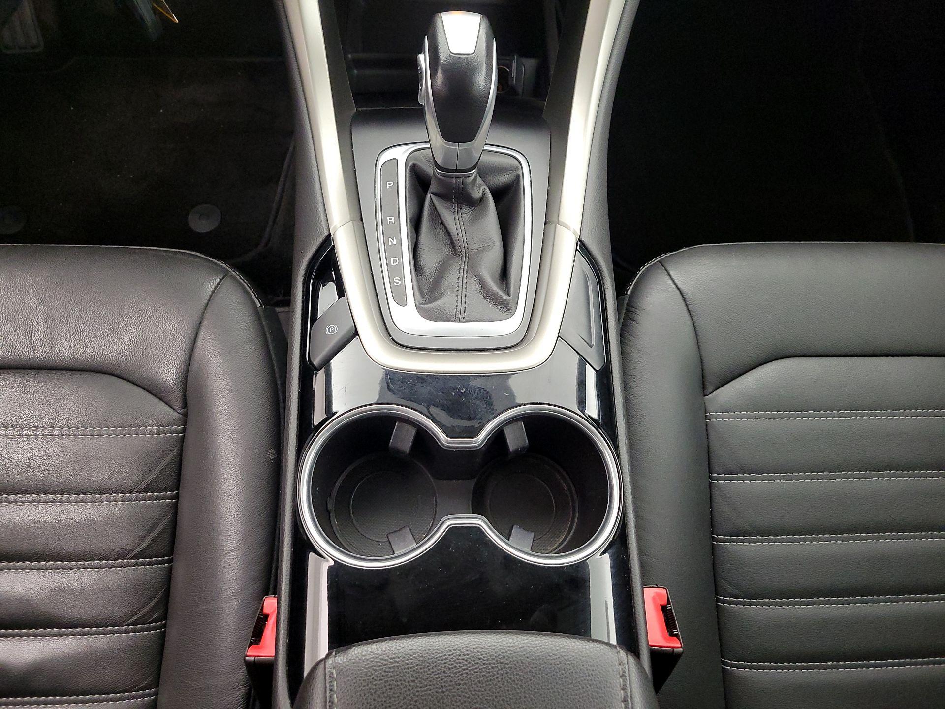 Thumbnail: 2015 Ford Fusion - 17