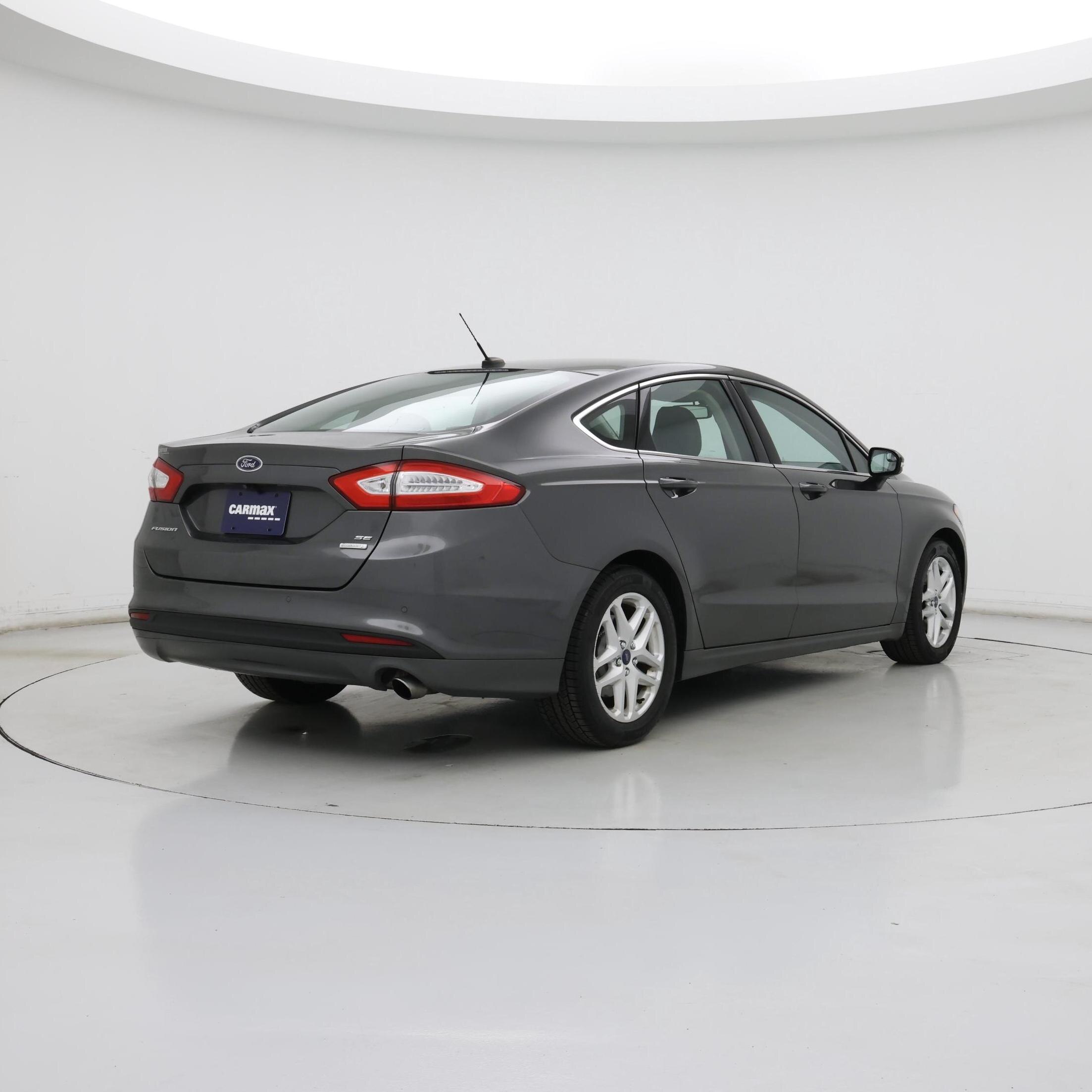 Thumbnail: 2015 Ford Fusion - 8