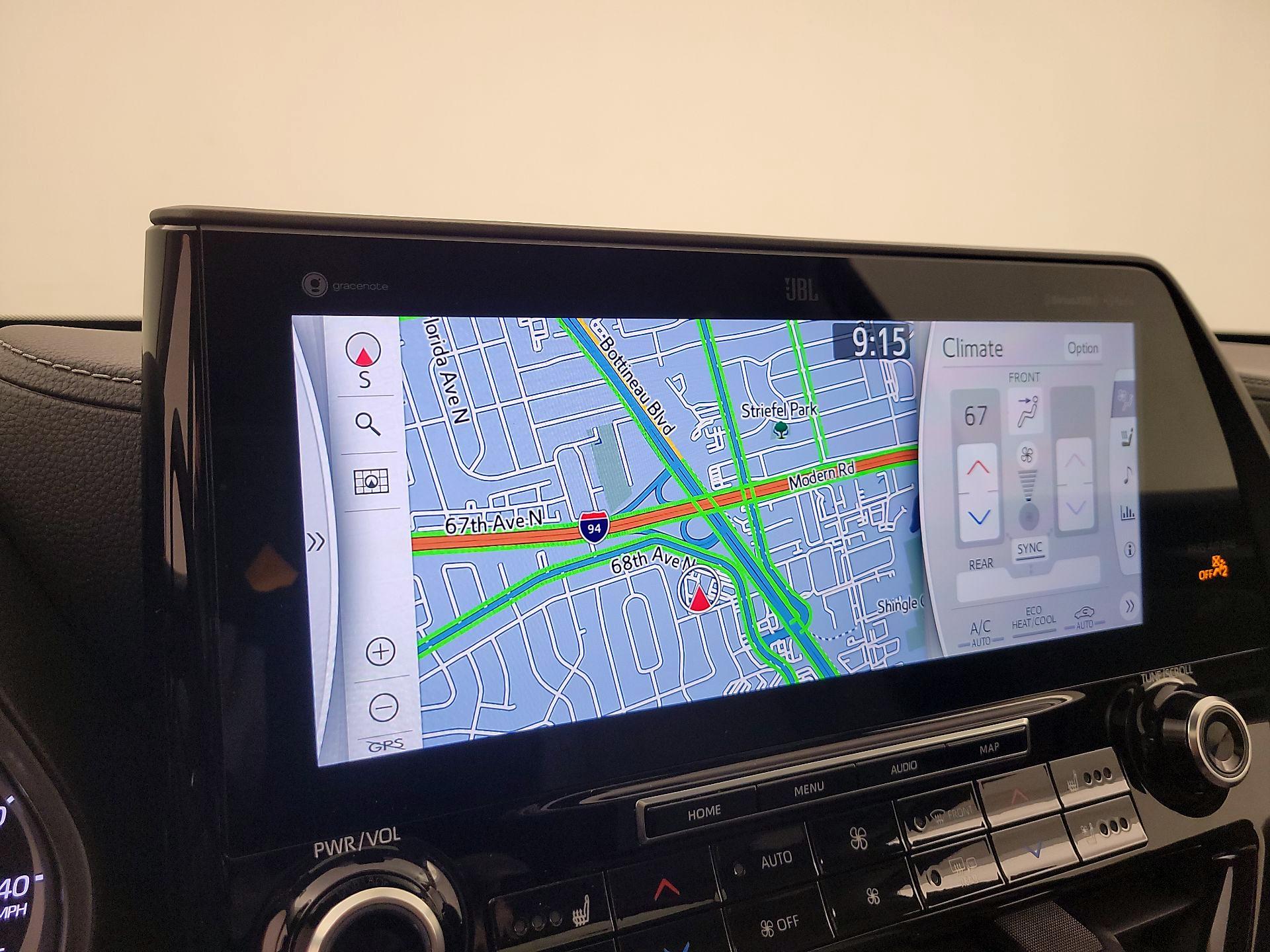 Thumbnail: 2020 Toyota Highlander - 14