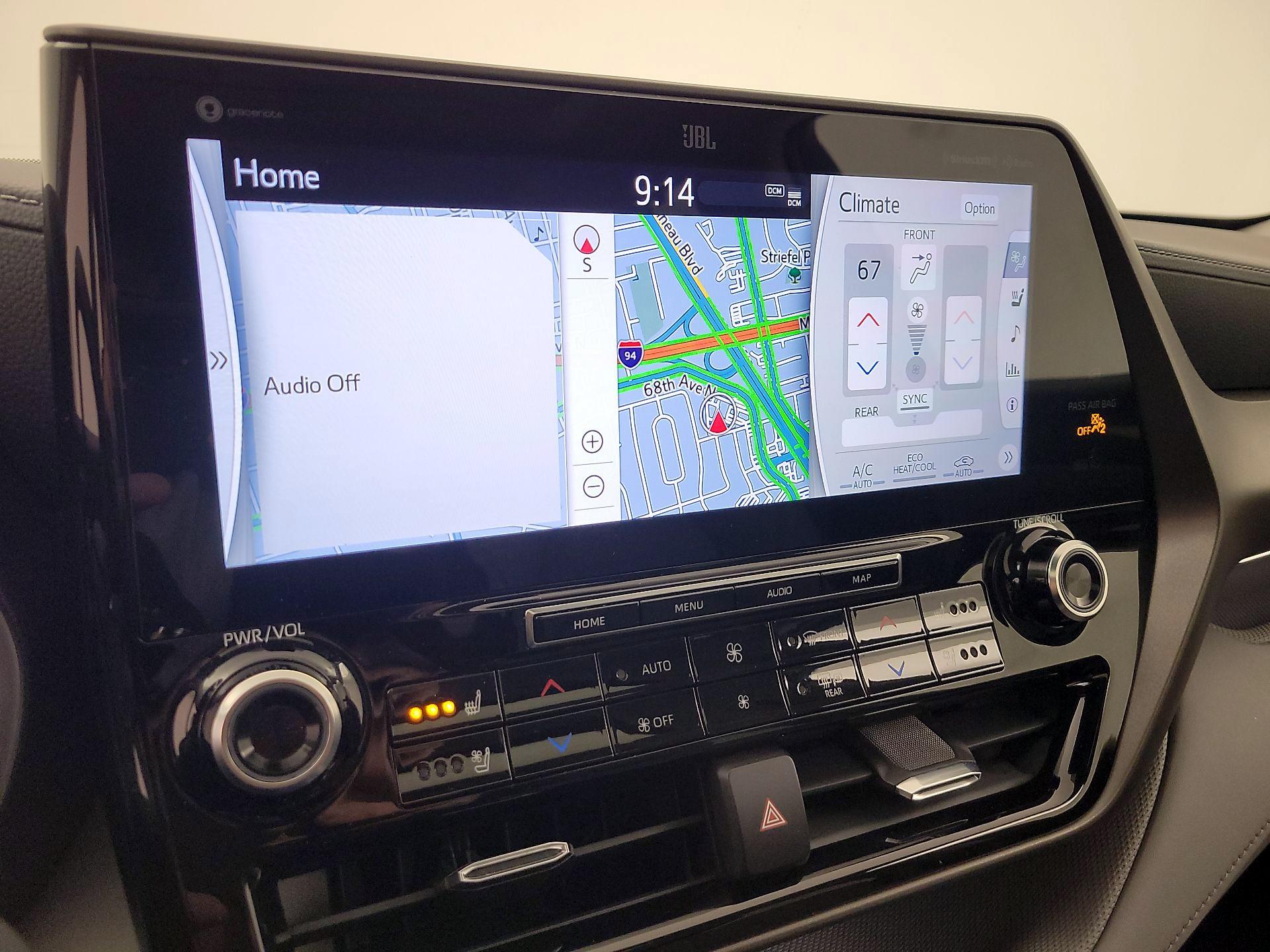 Thumbnail: 2020 Toyota Highlander - 17