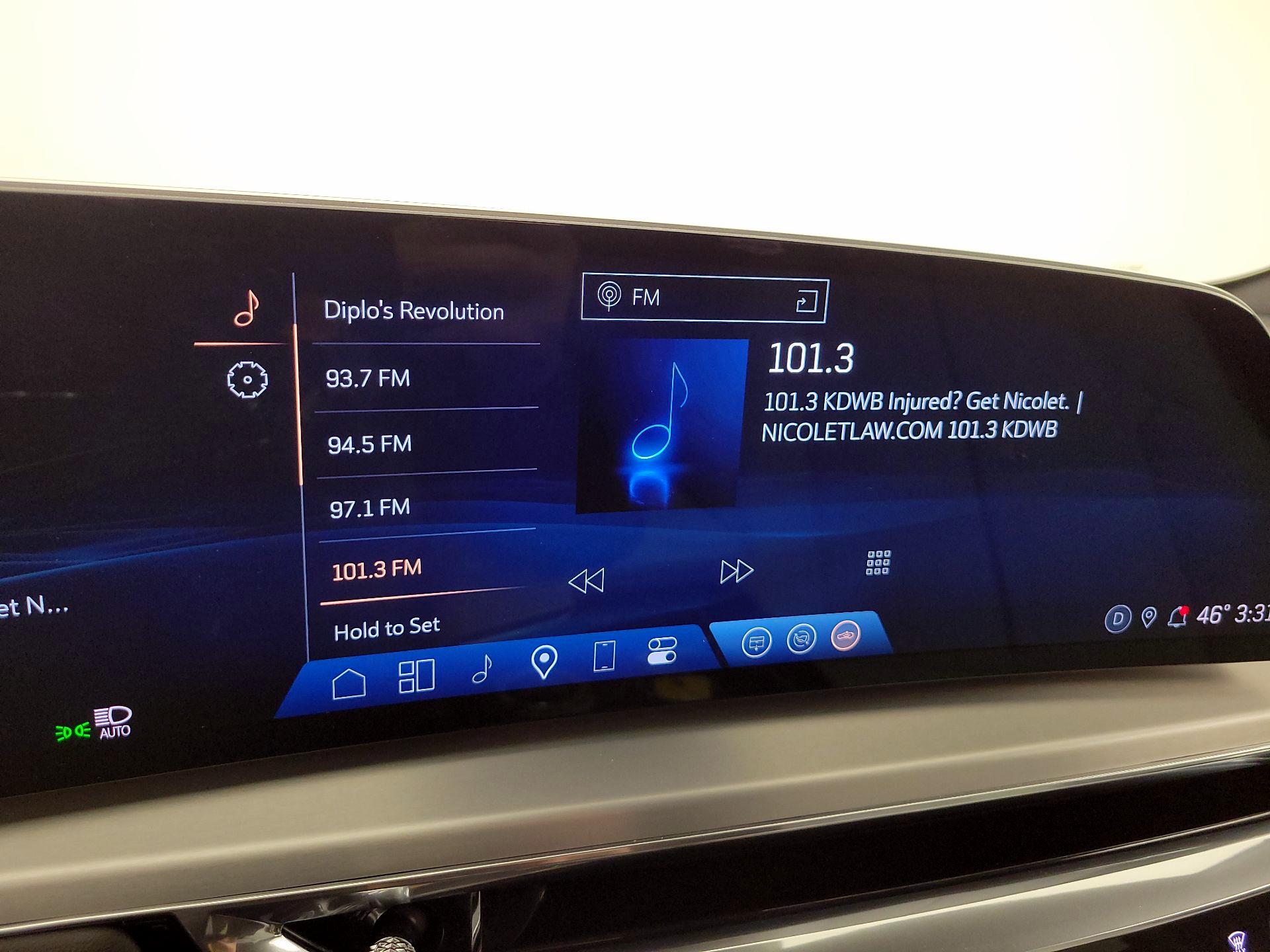 Thumbnail: 2024 Cadillac Lyriq - 16