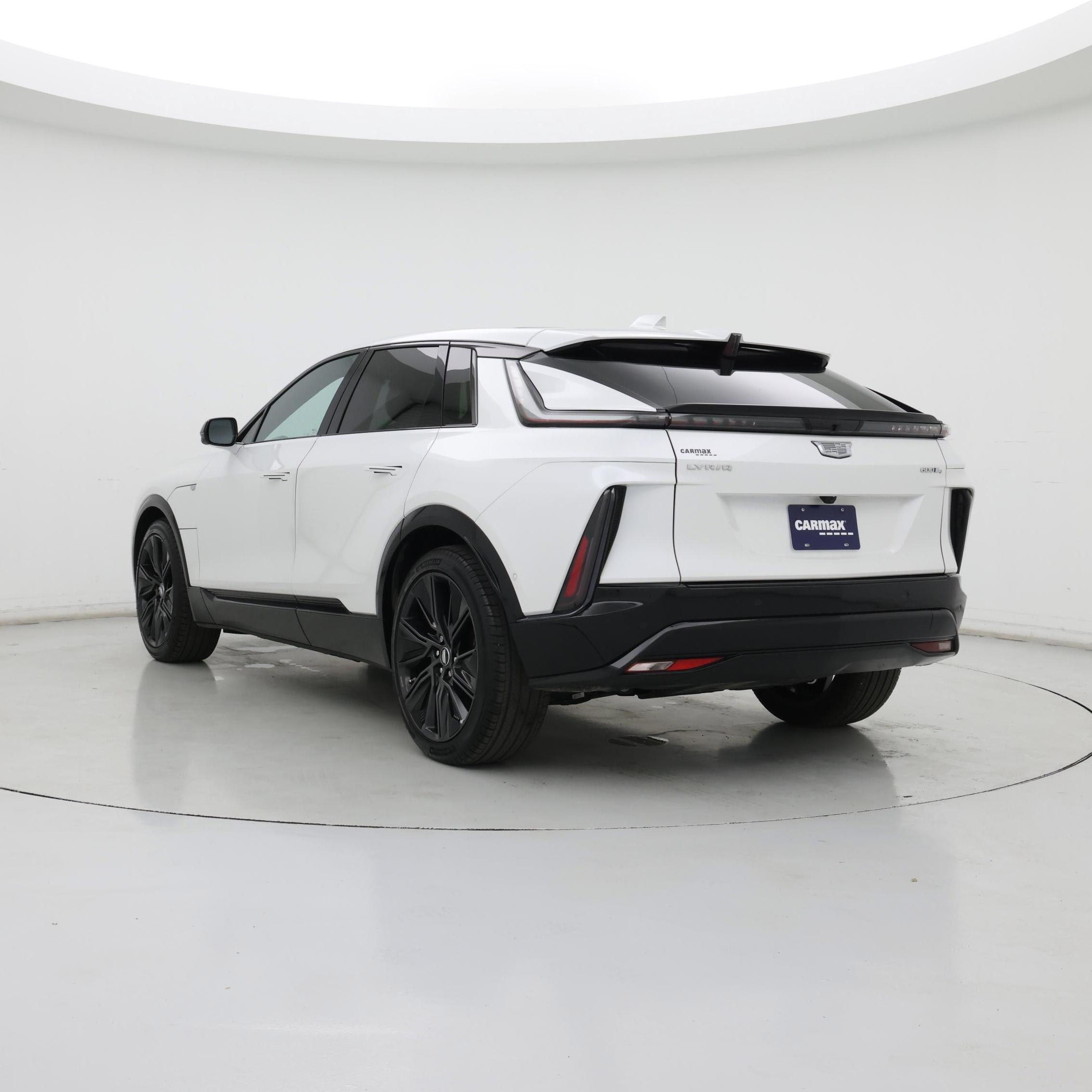 Thumbnail: 2024 Cadillac Lyriq - 2