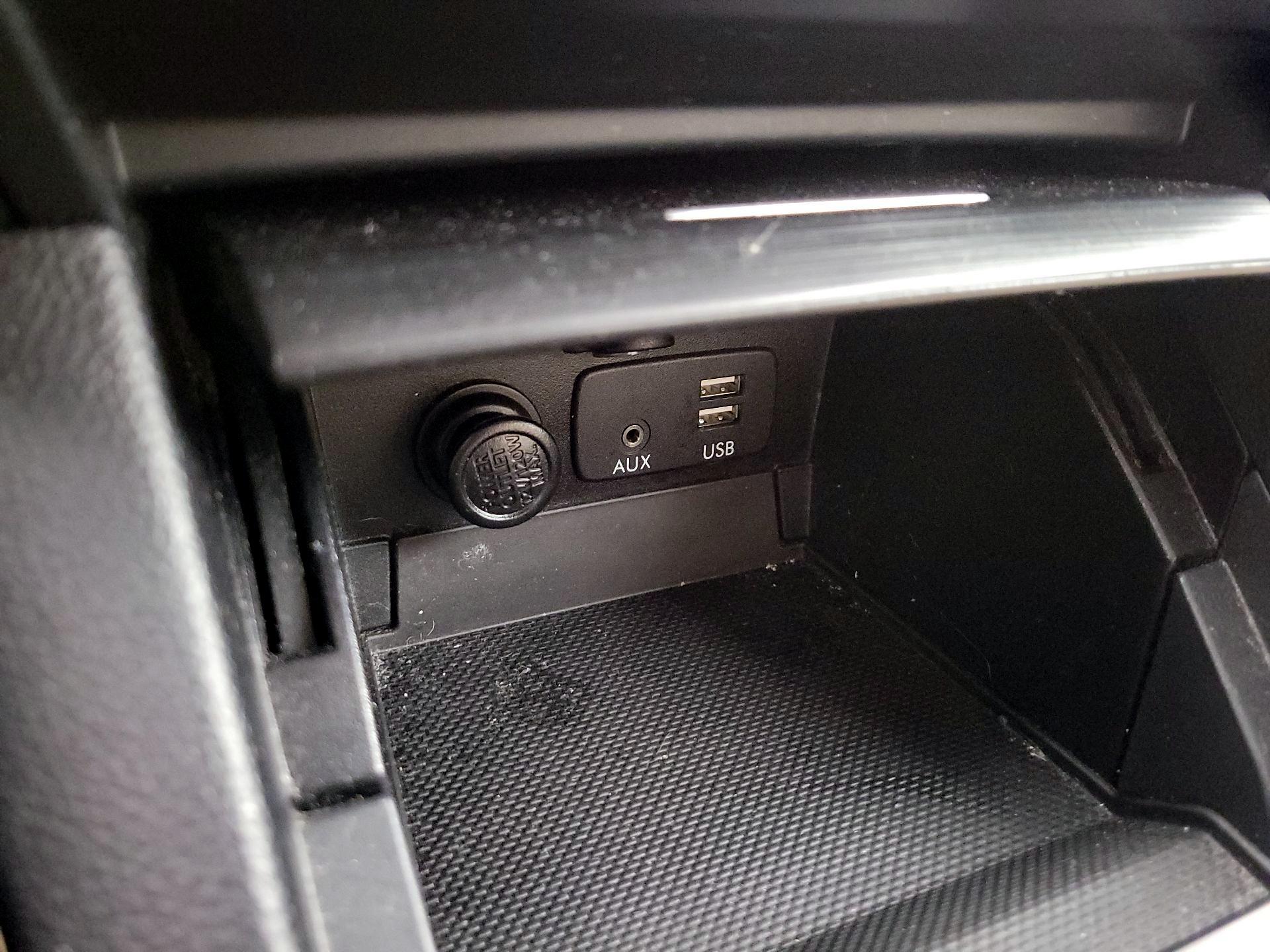 Thumbnail: 2017 Subaru Legacy - 19