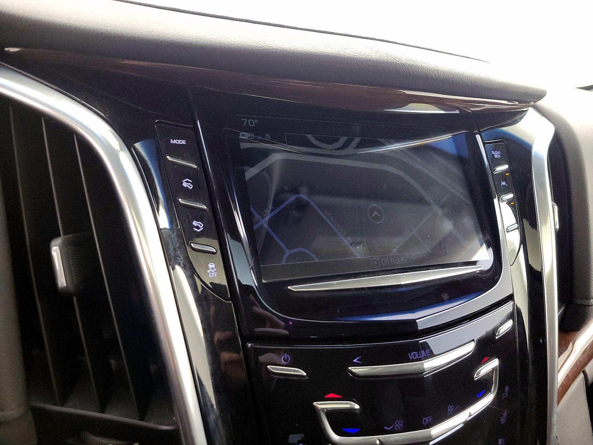 Thumbnail: 2018 Cadillac Escalade - 14