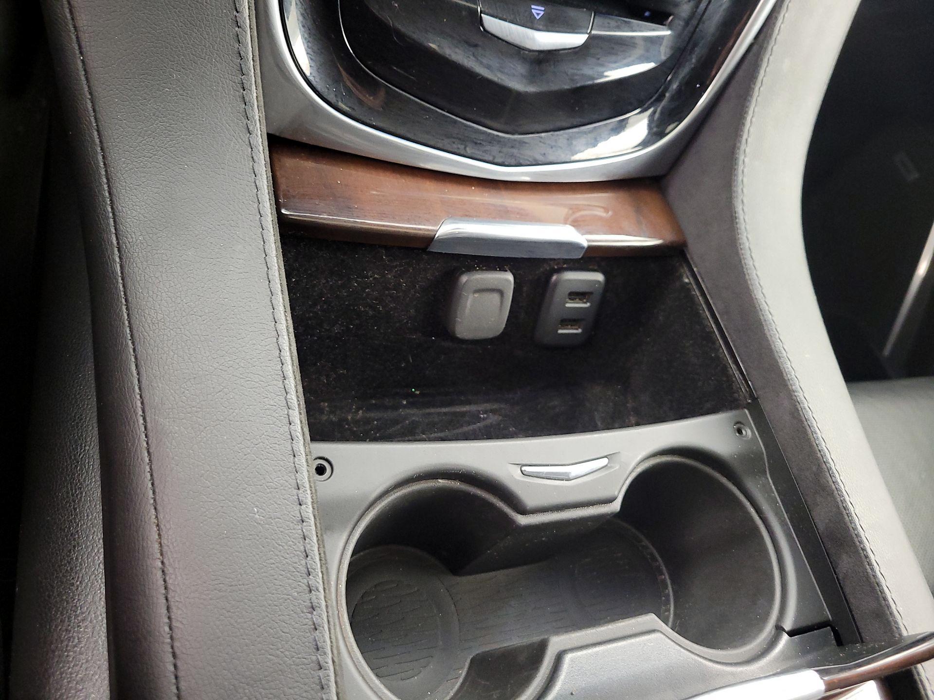 Thumbnail: 2018 Cadillac Escalade - 19