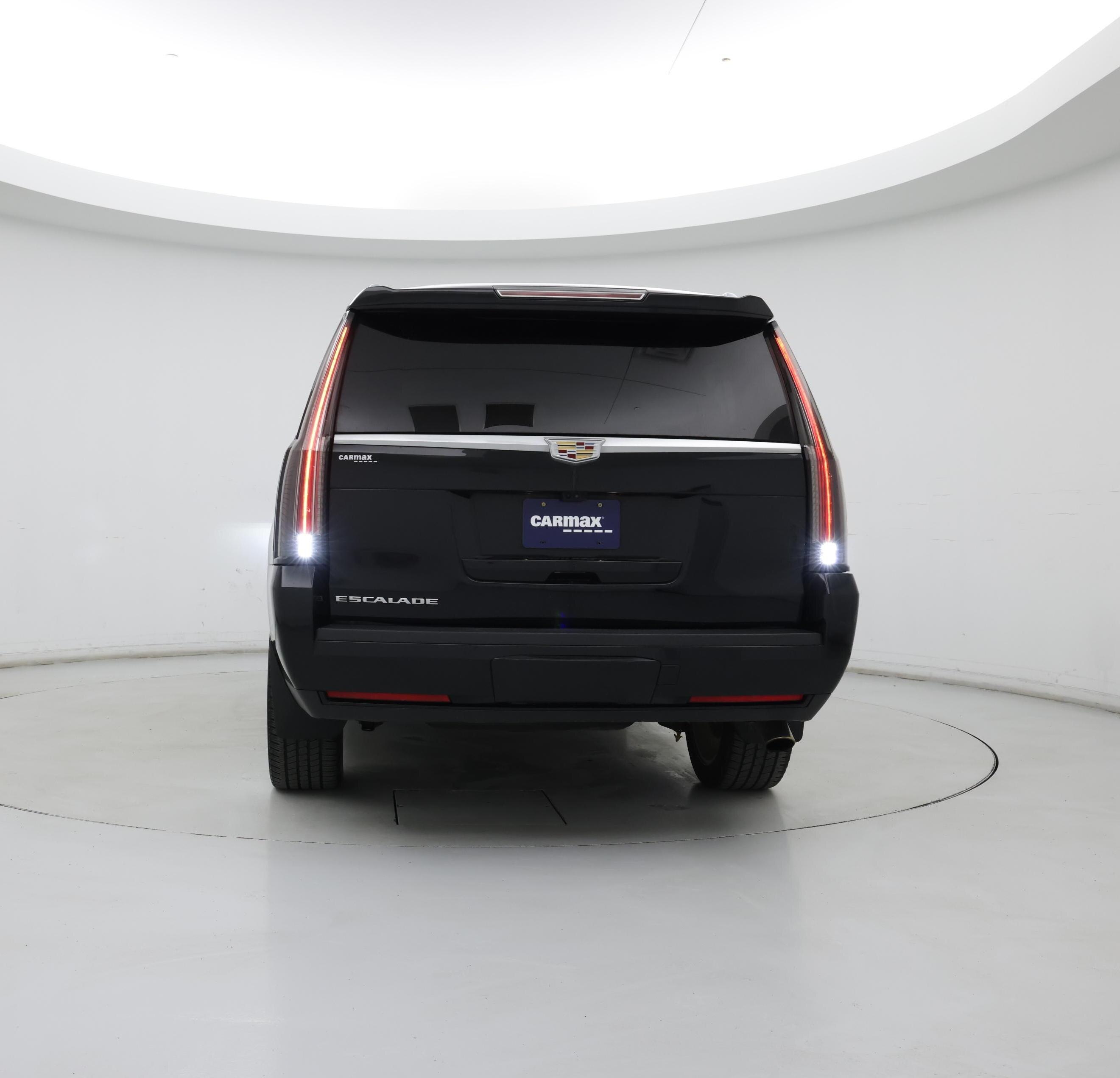 Thumbnail: 2018 Cadillac Escalade - 6