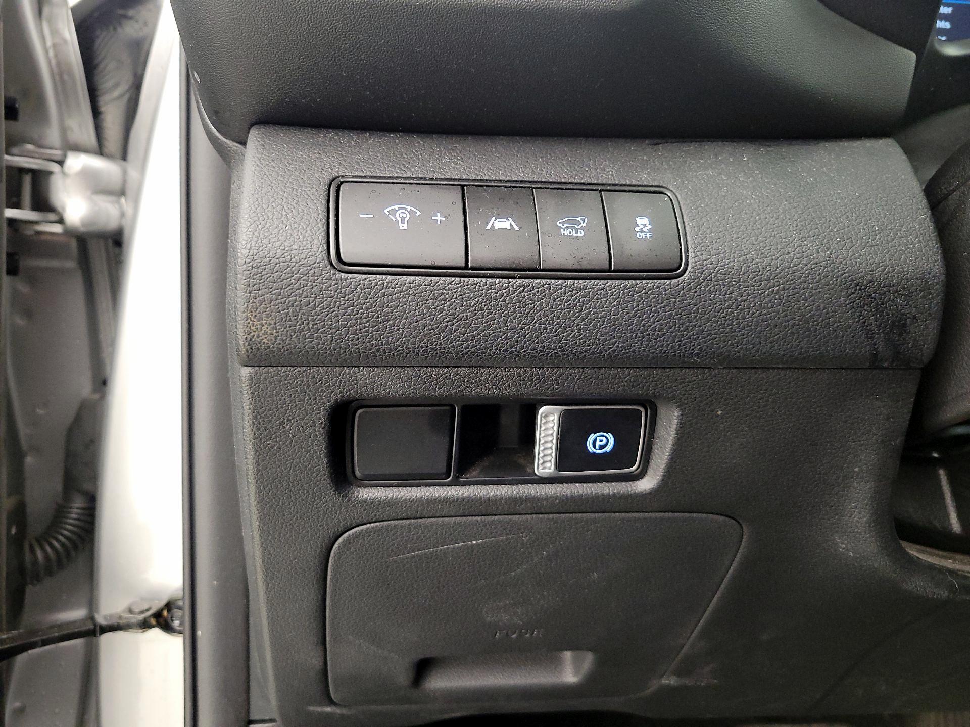 Thumbnail: 2021 Hyundai Santa Fe - 13