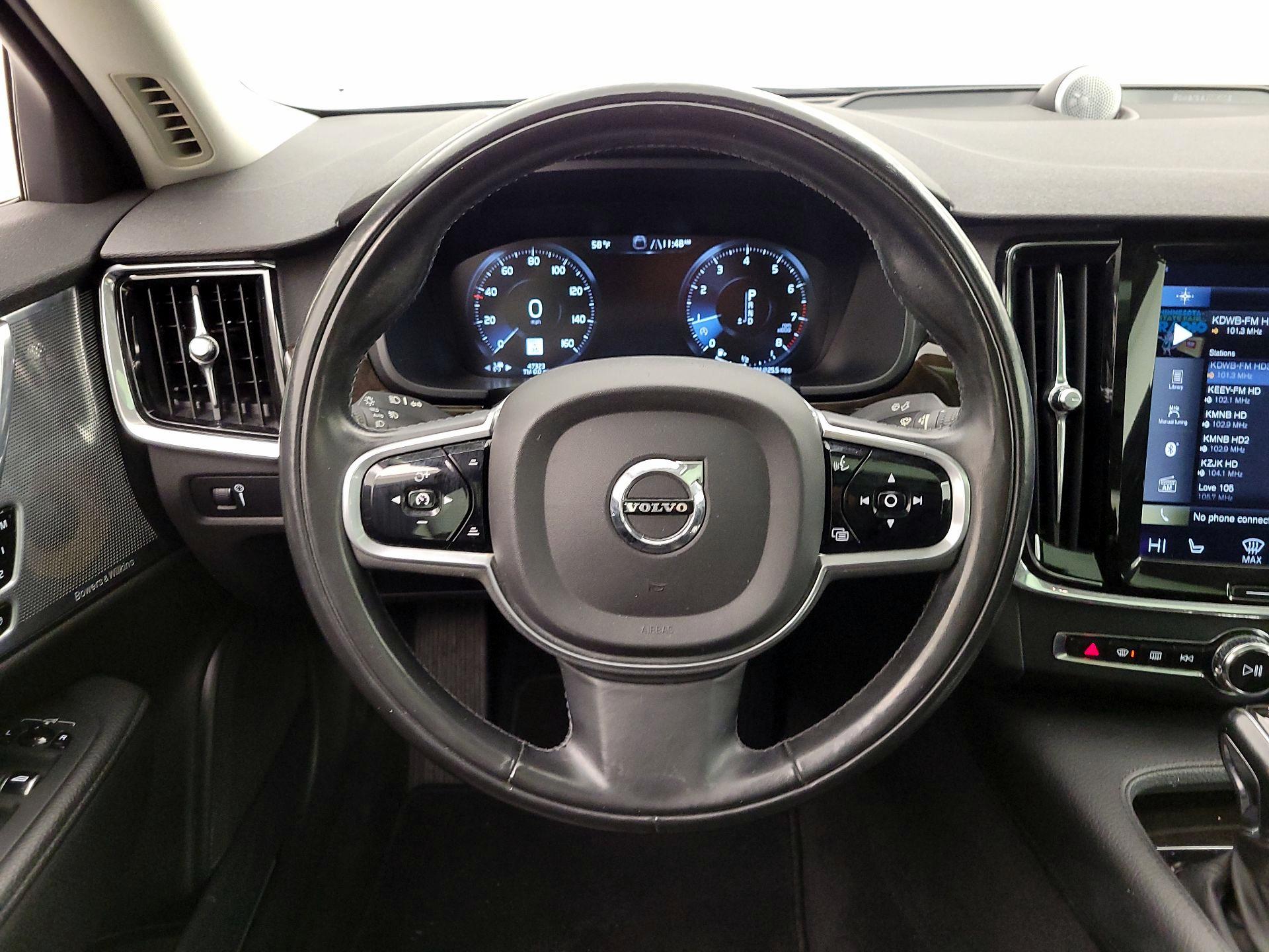 Thumbnail: 2018 Volvo S90 - 10