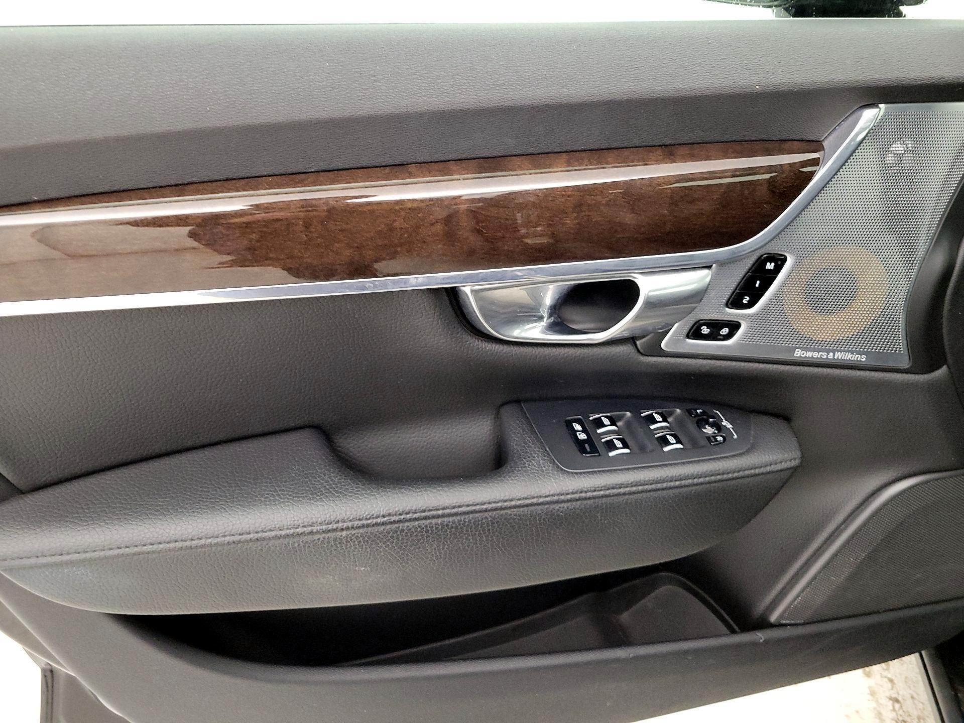 Thumbnail: 2018 Volvo S90 - 12