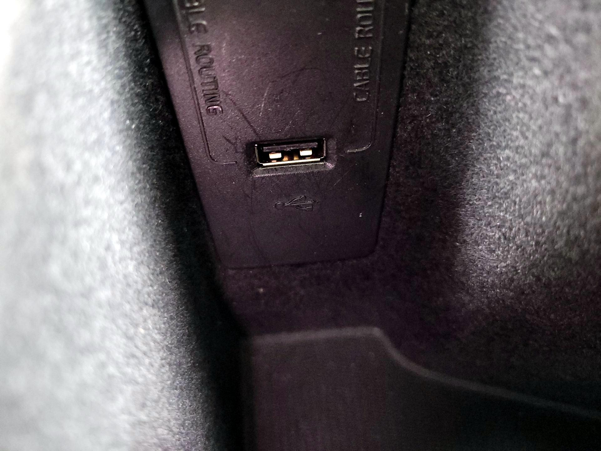 Thumbnail: 2018 Volvo S90 - 19