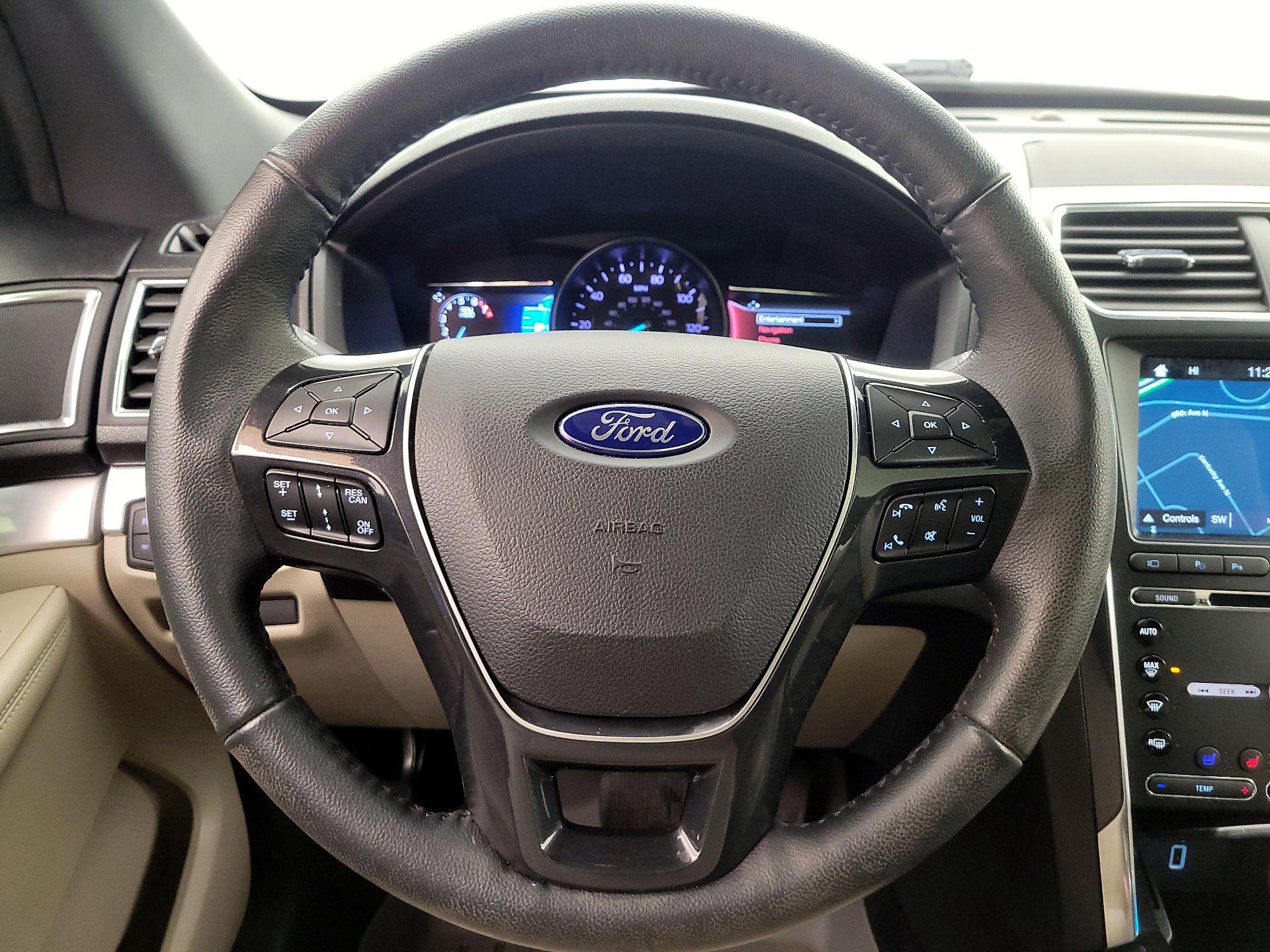 Thumbnail: 2018 Ford Explorer - 10