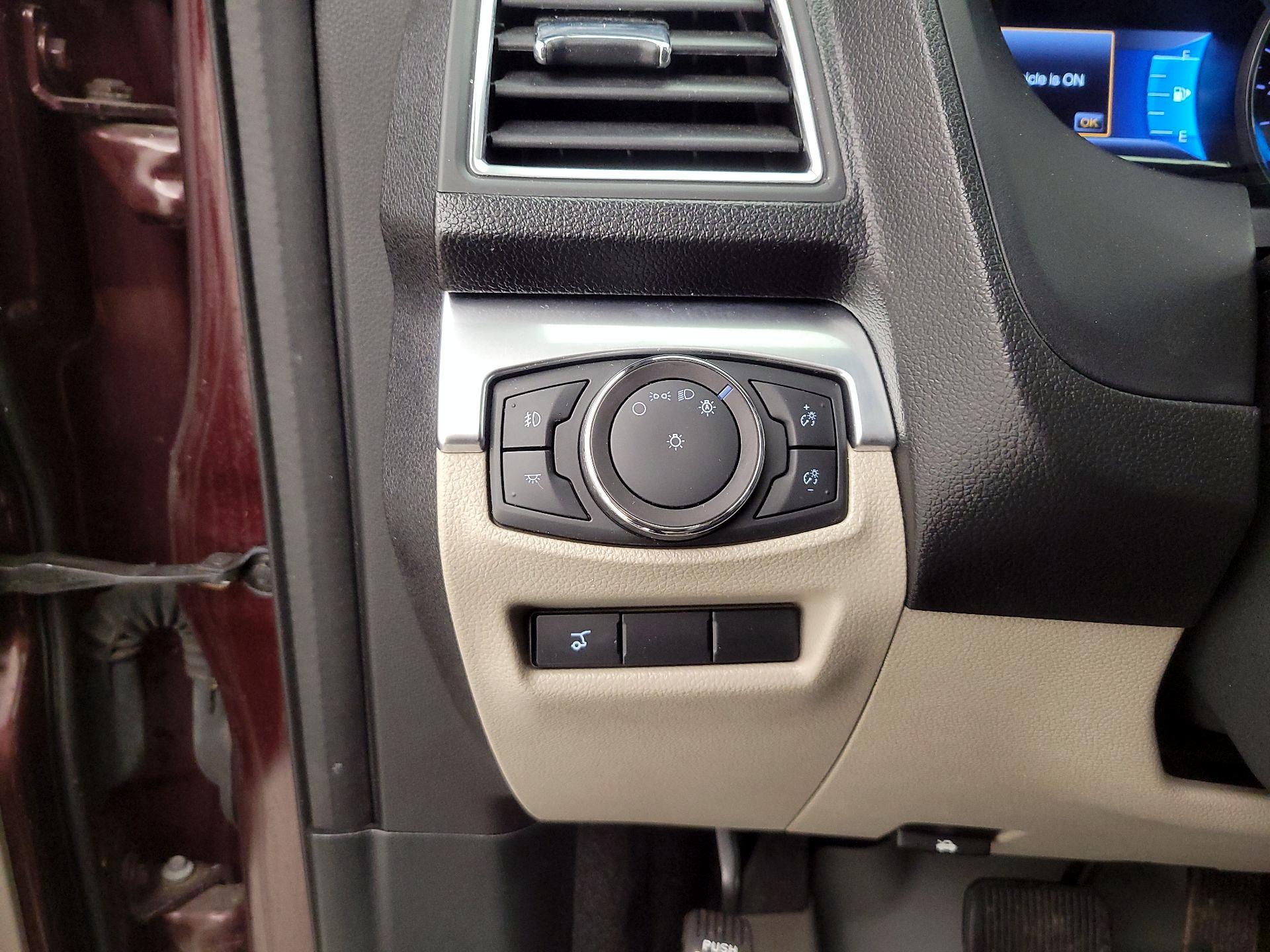 Thumbnail: 2018 Ford Explorer - 13