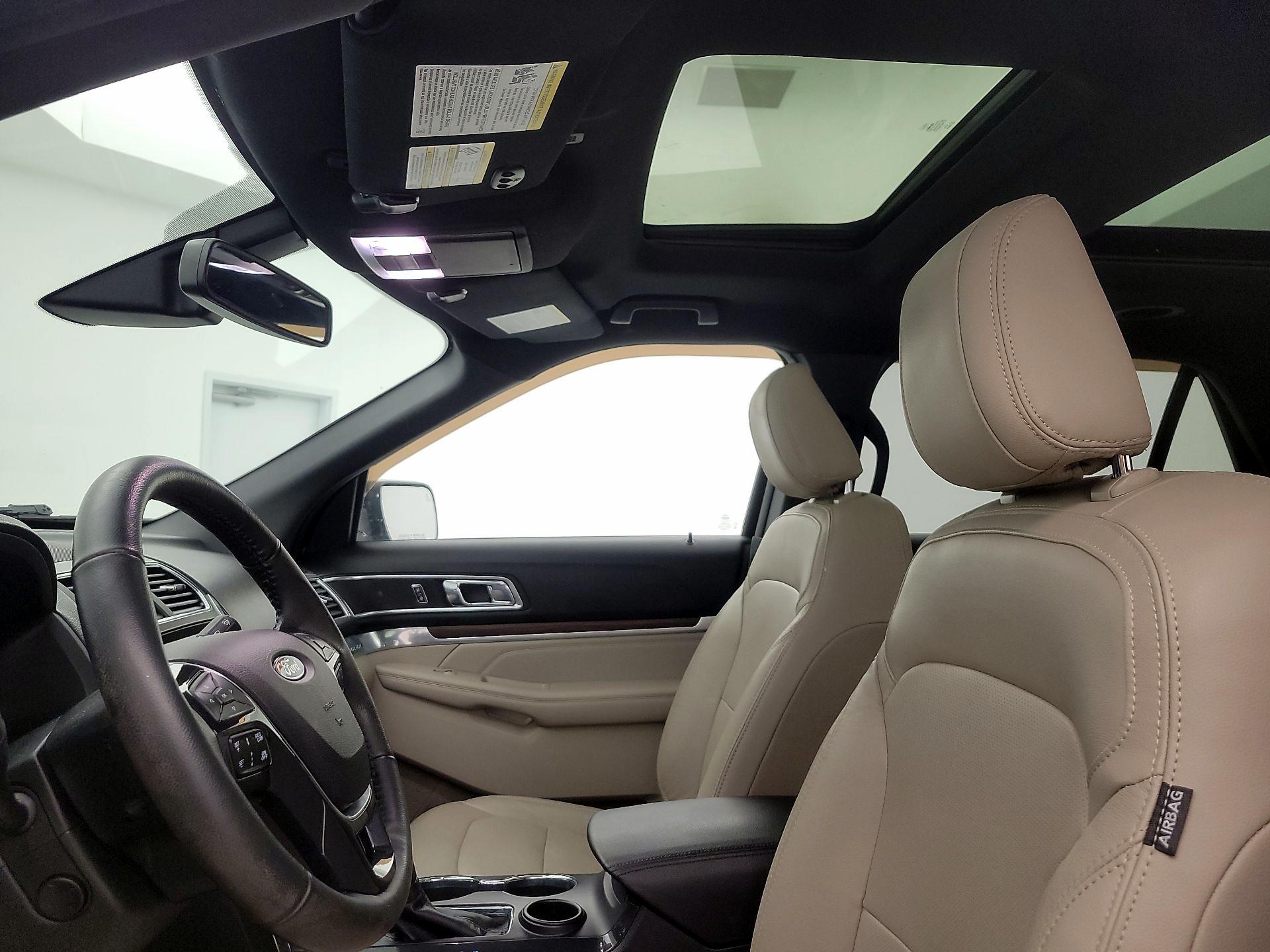 Thumbnail: 2018 Ford Explorer - 20