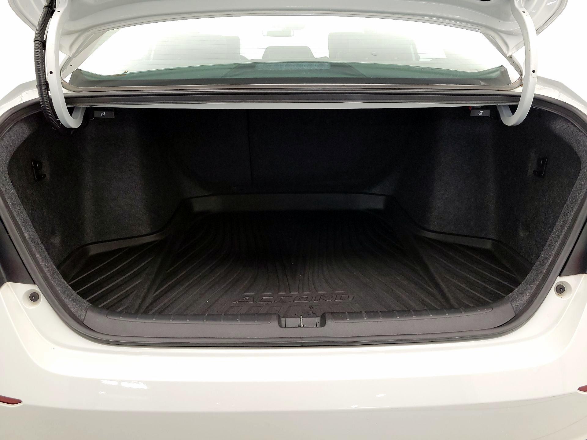 Thumbnail: 2022 Honda Accord - 20