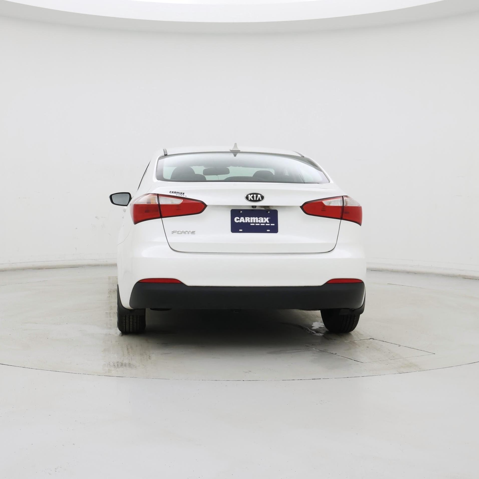 Thumbnail: 2016 Kia Forte - 6