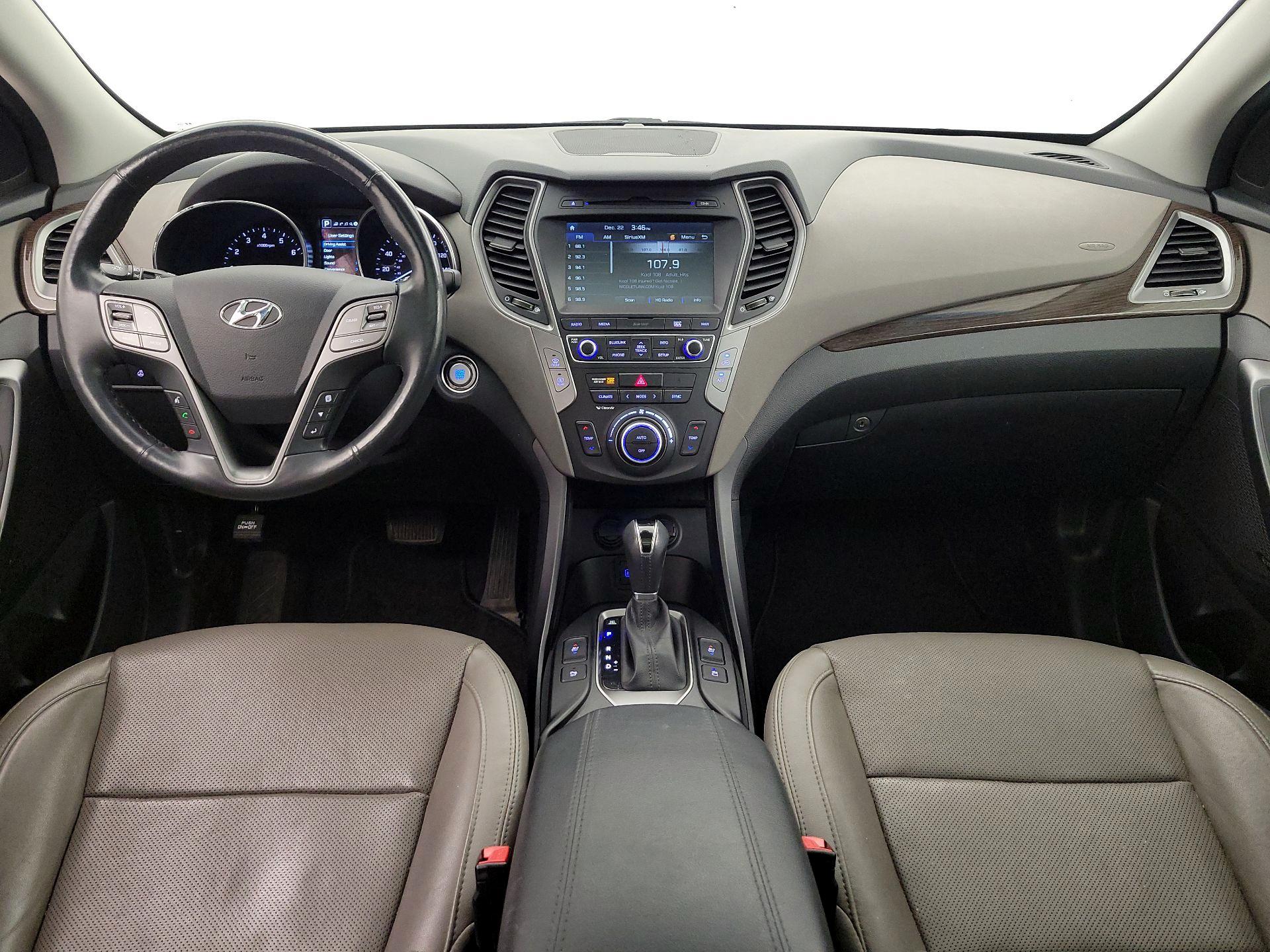 Thumbnail: 2017 Hyundai Santa Fe - 9